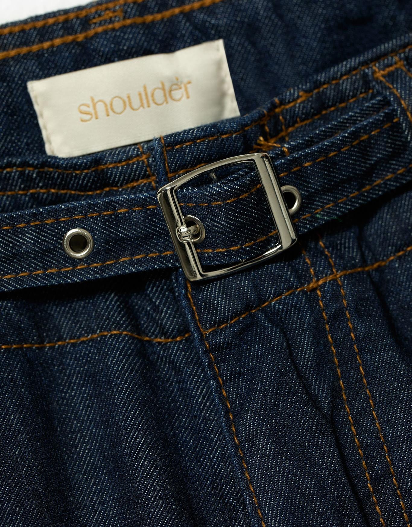 image_e366cf62-7f80-4beb-aaf3-274840acb48f