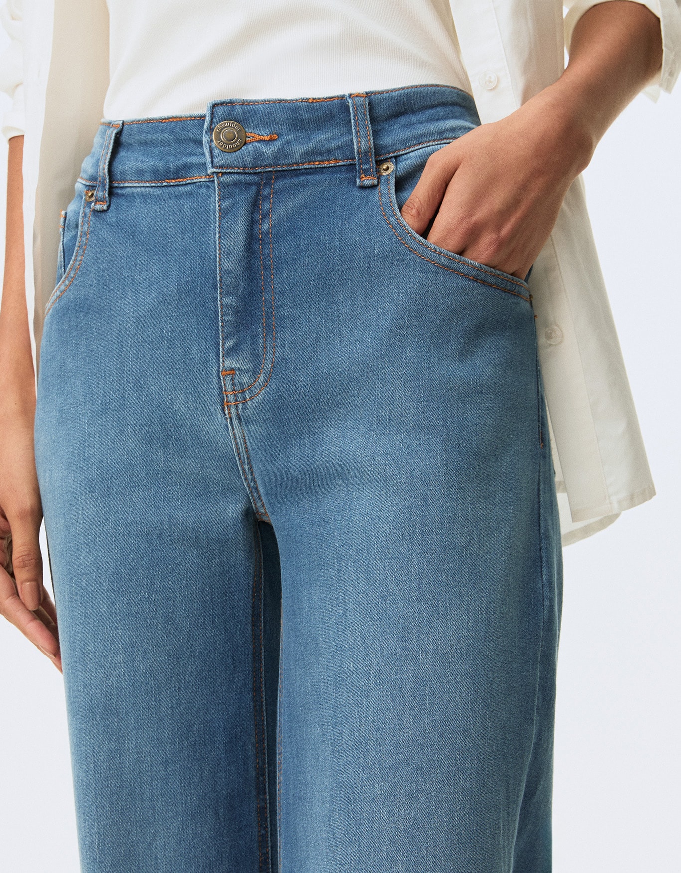 image_66cb96f0-e738-4b04-8c72-6eb0e9c4f8dd