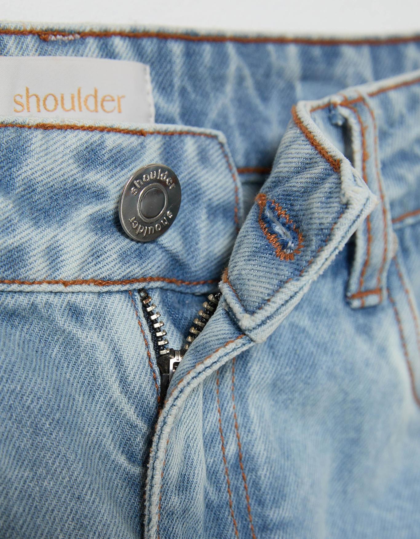 image_c58a5a92-7d42-436b-9533-5ea608687993