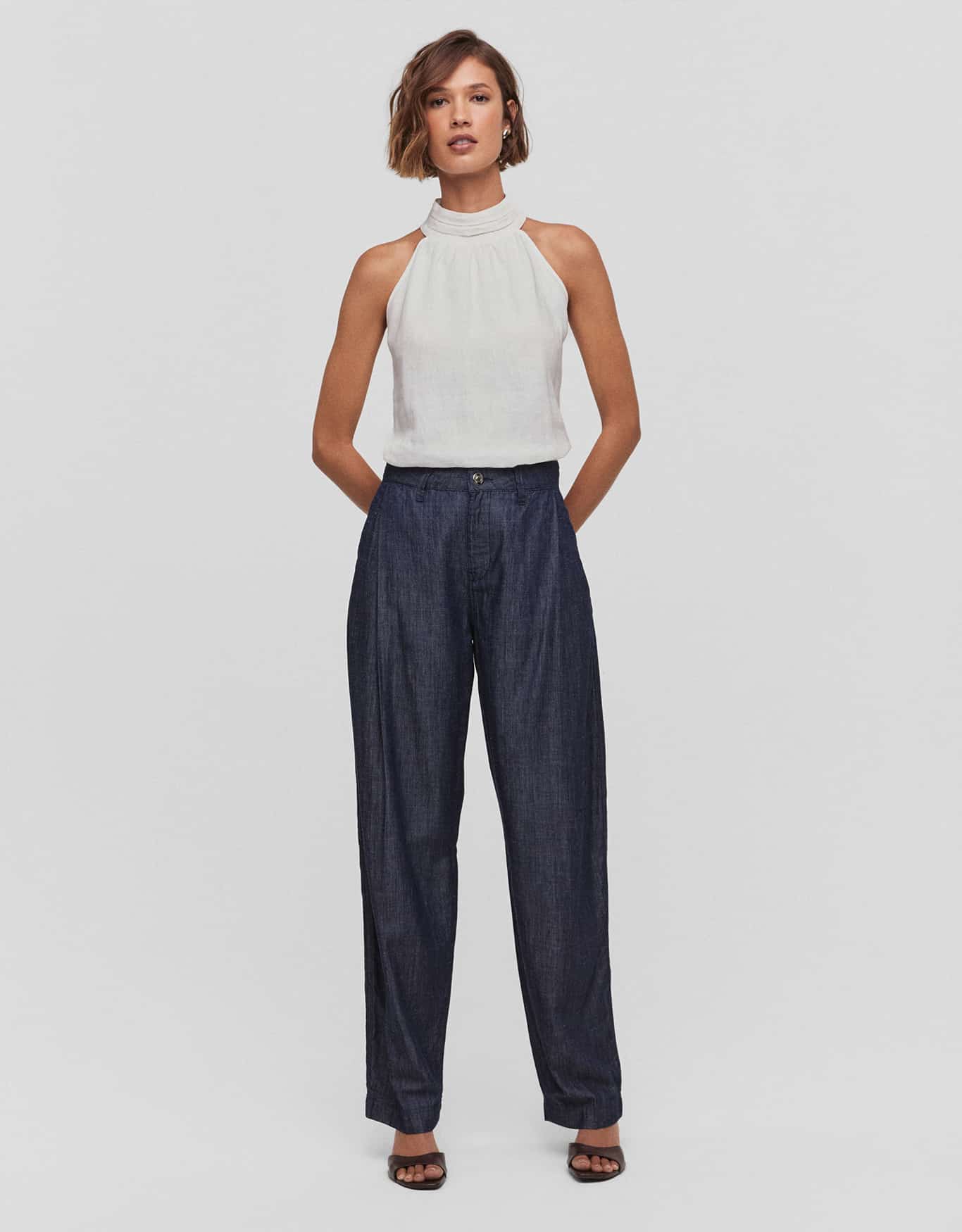 Calça Jeans Reta Relaxed Prega