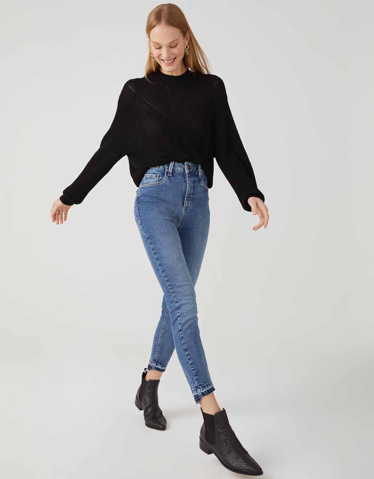 image_321095a4-cbfd-4be7-8631-854e553f803b