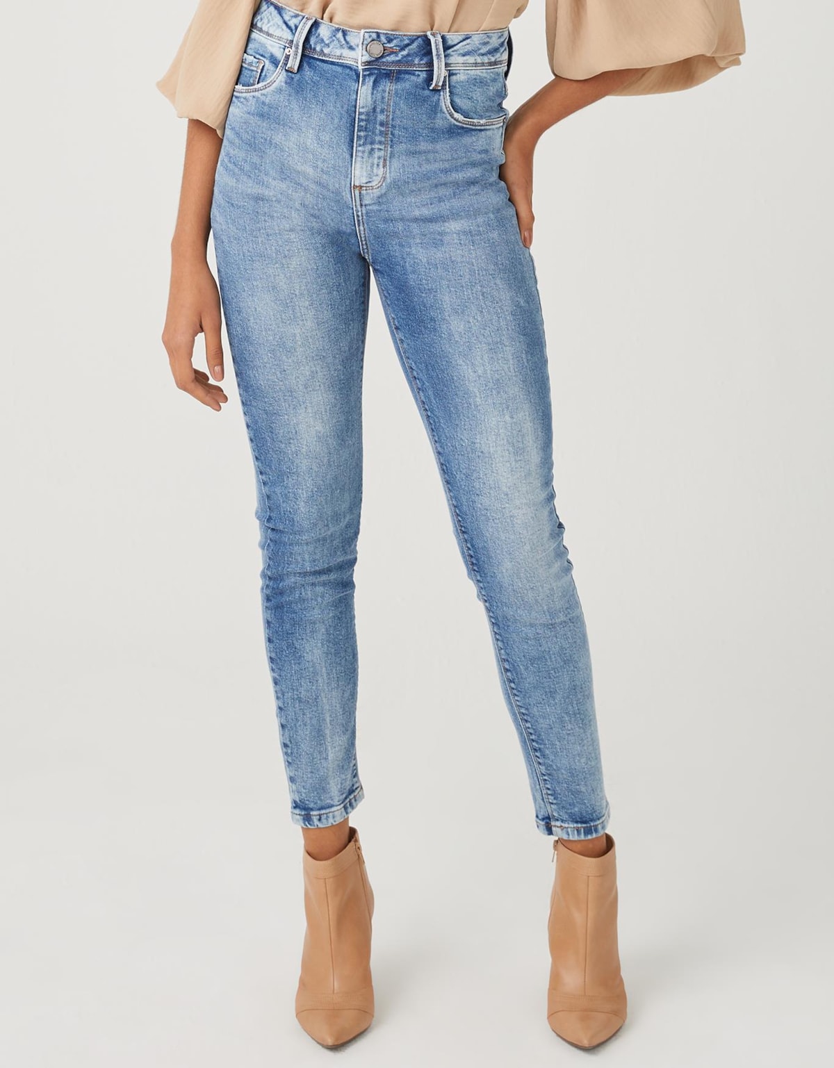 image_644cf30f-7980-4bad-97cb-7fe3b81ebd08