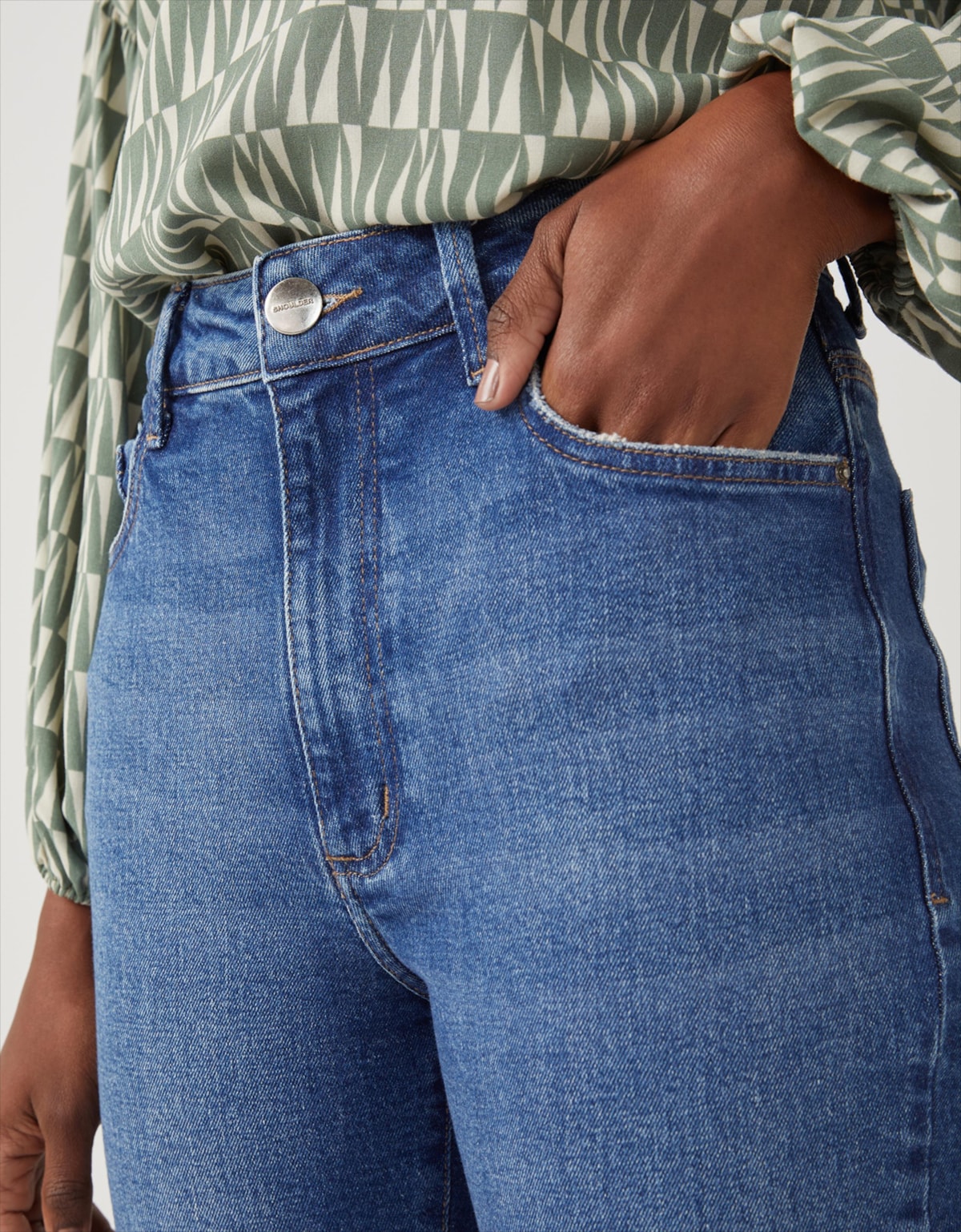 image_84b73fac-b751-421f-b4f5-95a39218425e