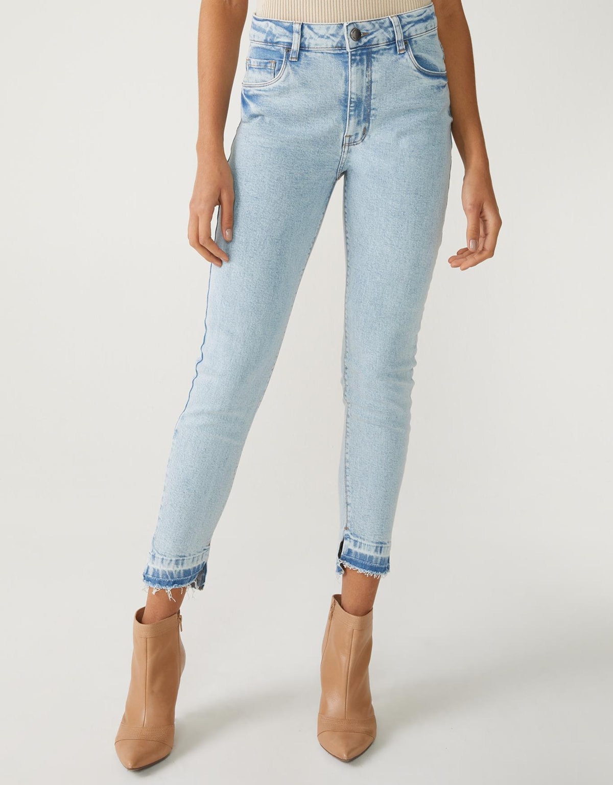 image_999e431d-f9d2-411a-8c38-1ed5dfec7633