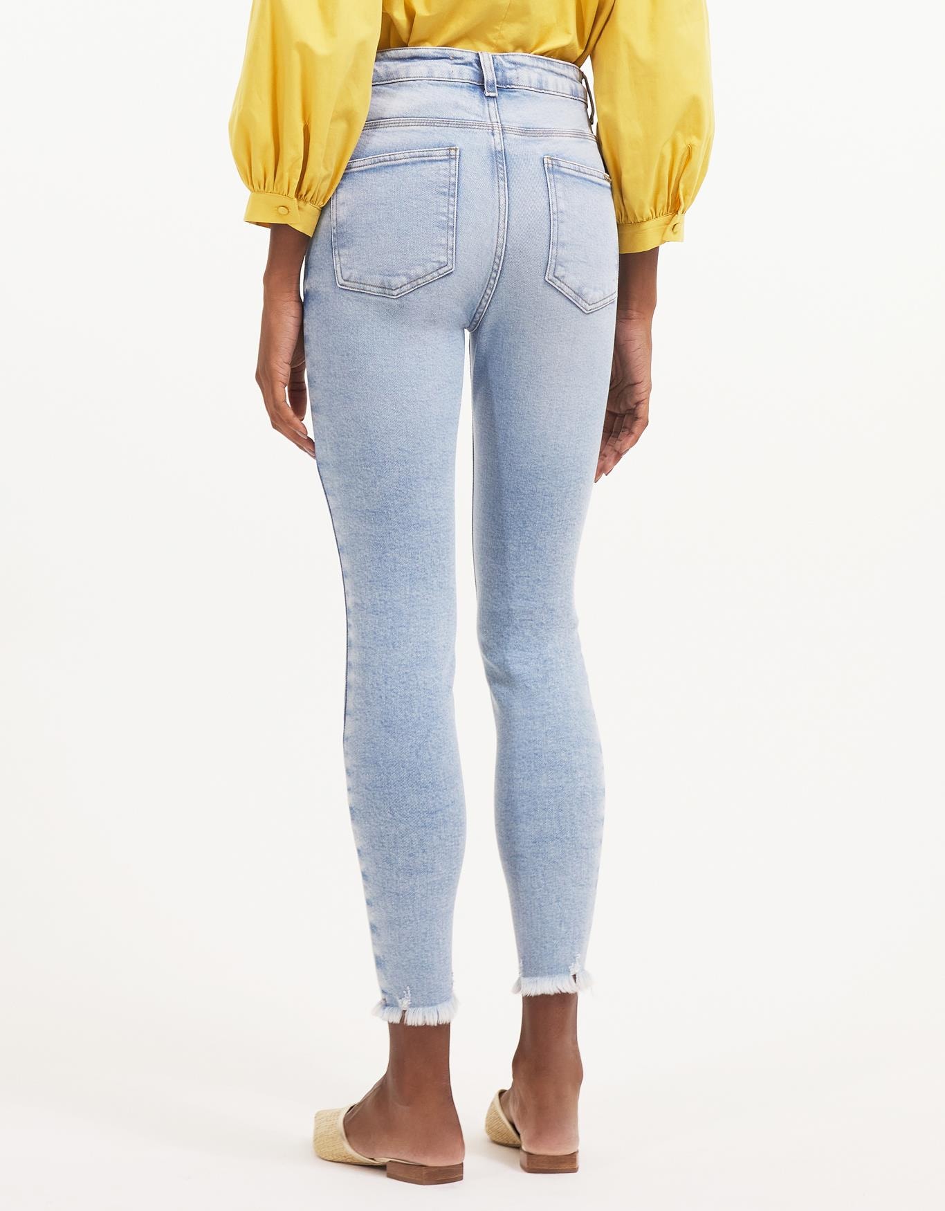 image_a3517aae-89f4-47ff-a3cb-f27c89b9a8e7