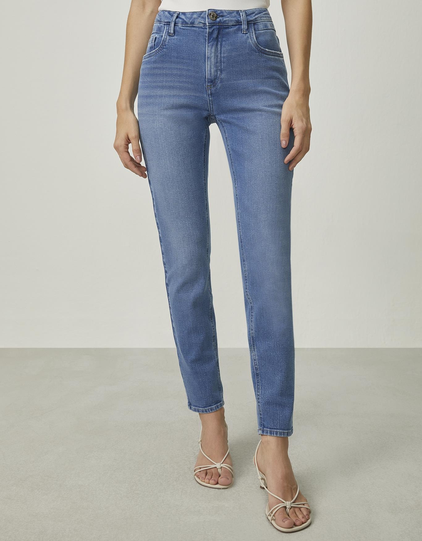 image_70d92ba6-1dd1-4921-b30a-35d0a75a9049