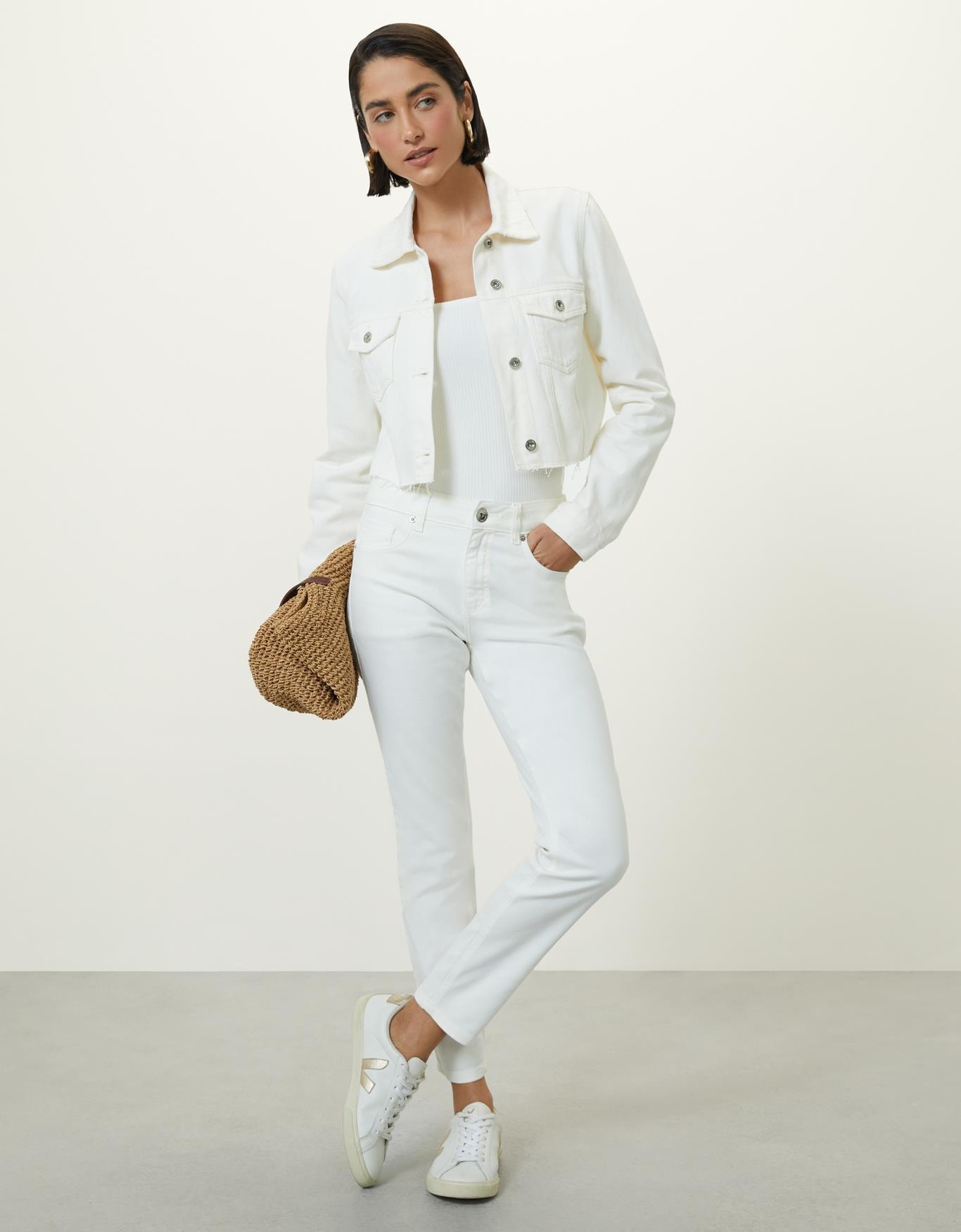 image_db139570-8947-4558-b129-cfcda060e289