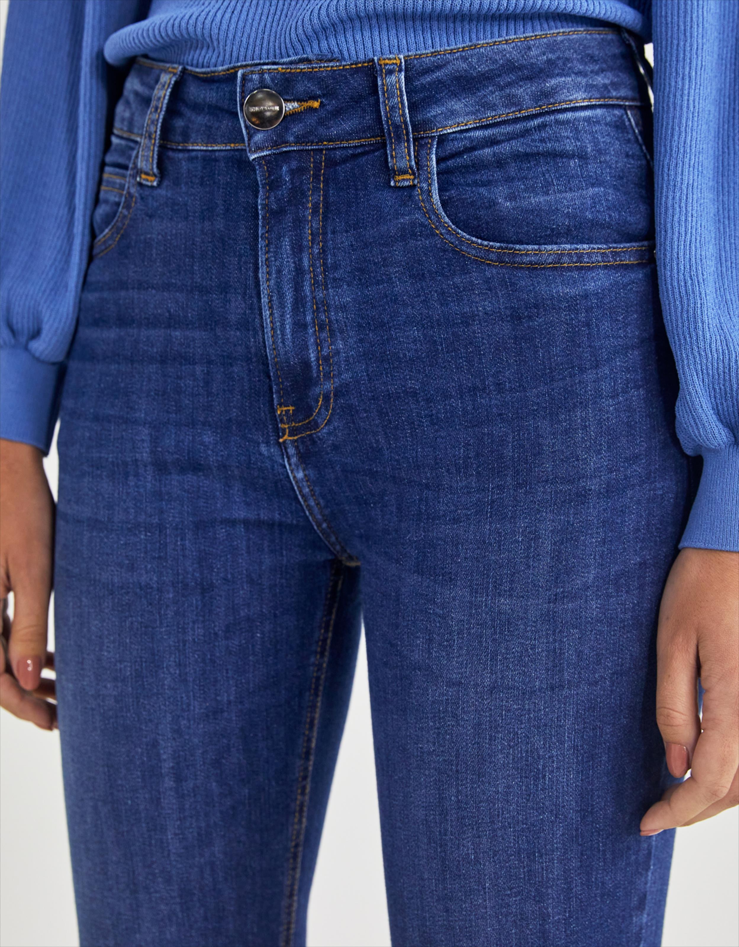 image_a4358a42-cb51-43d7-bdaa-08cf8199abac