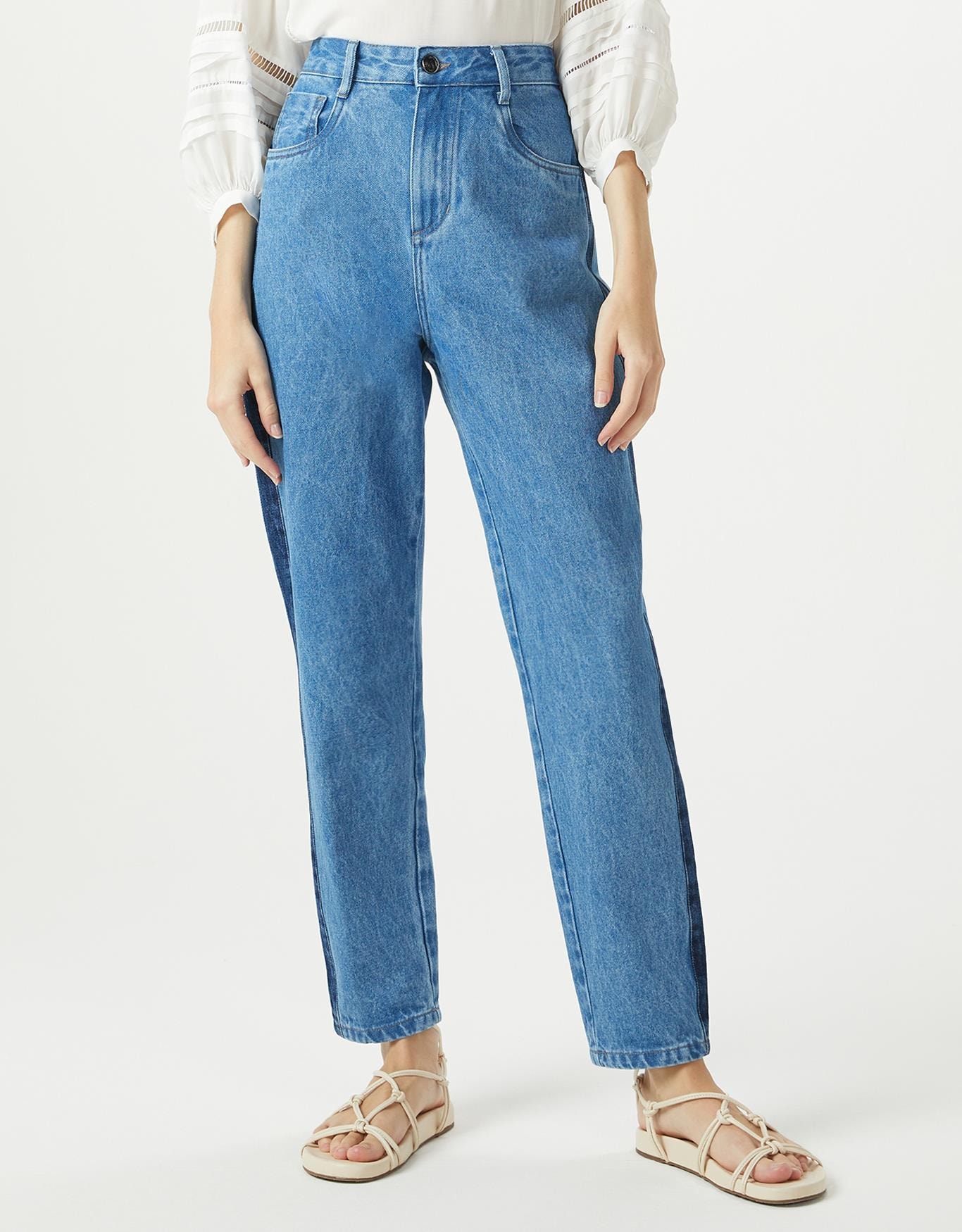 image_4a580847-8356-4e3b-bad6-15ee874c8b60