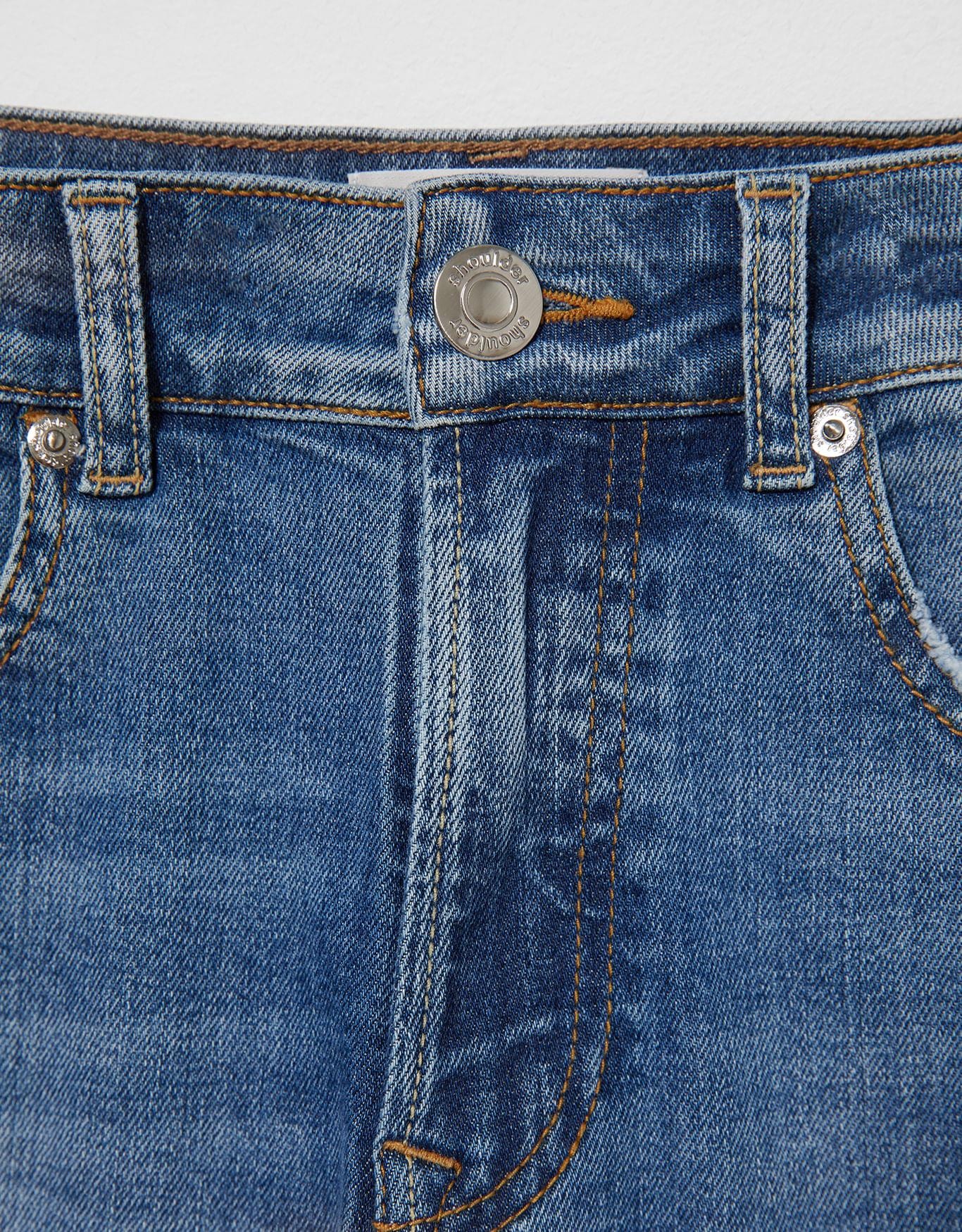 image_e859c788-b381-475a-b7dd-01180b570f43