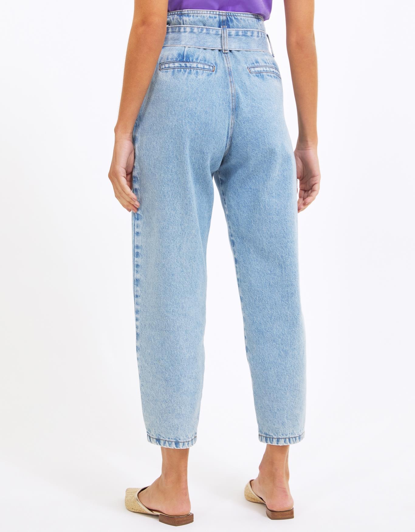 image_b413fb48-ddd4-45df-afaf-768c215e1cfb