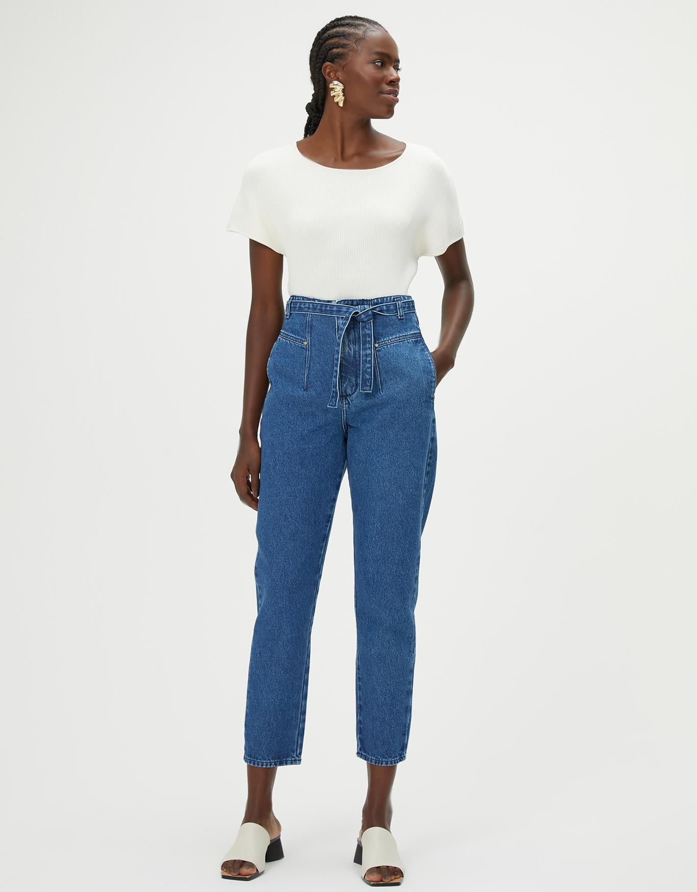 image_993e9183-02b2-44d6-837b-437c5d40635a