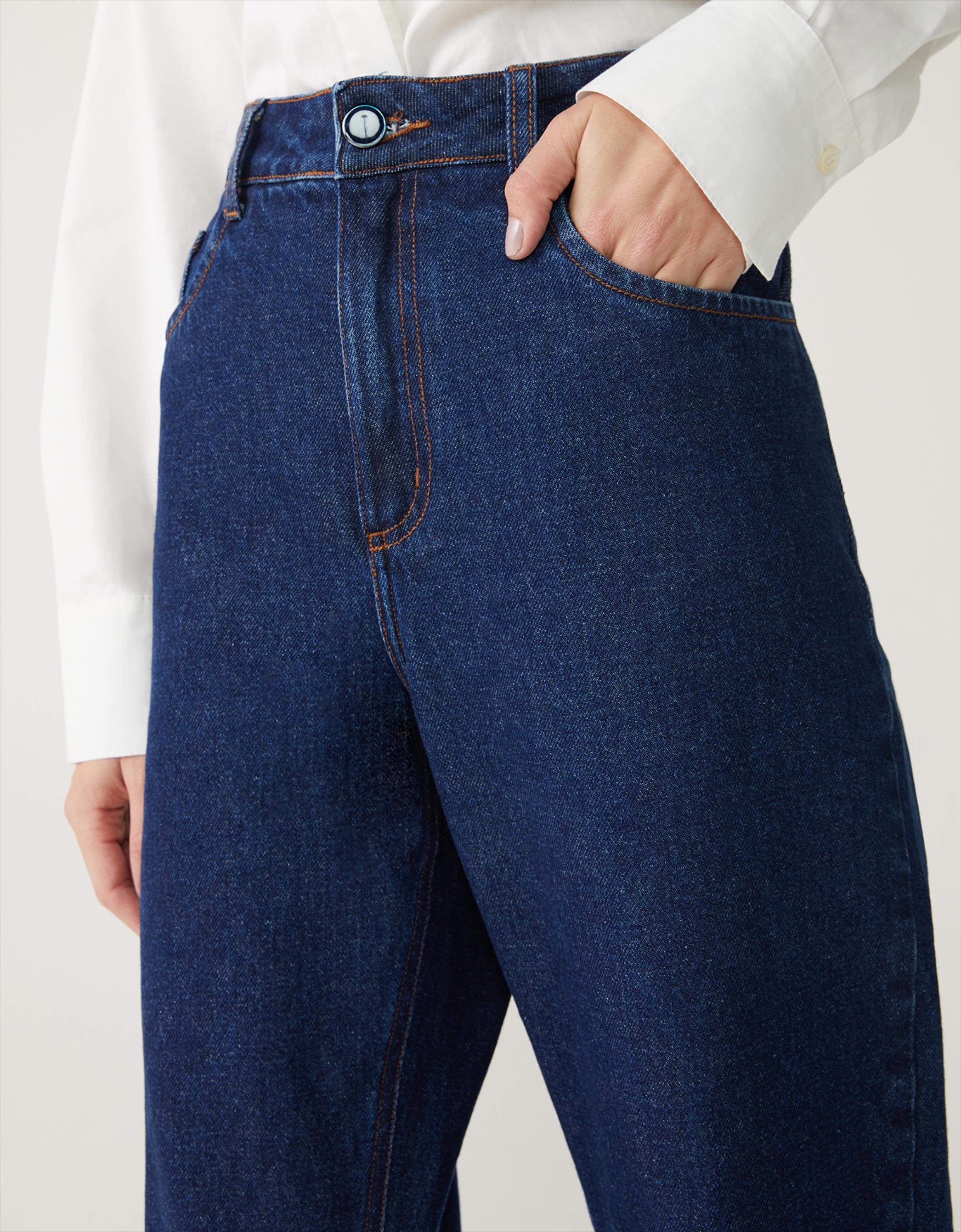 image_1b75fb5c-247d-46ee-b839-b78e09c61058