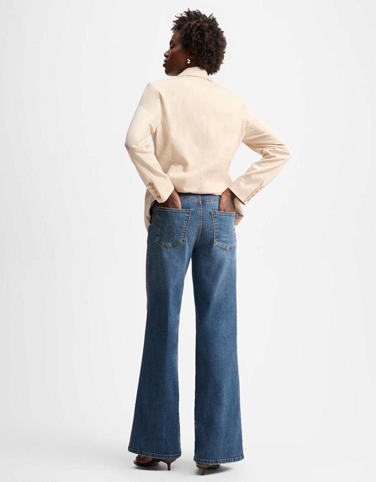 image_929ec7ae-423f-4d72-b1b0-0992d31a3931