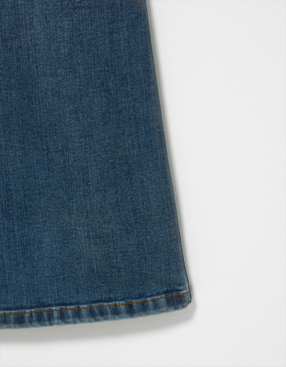 image_65e77760-8ac3-4d23-b9e9-8557d398a4e3