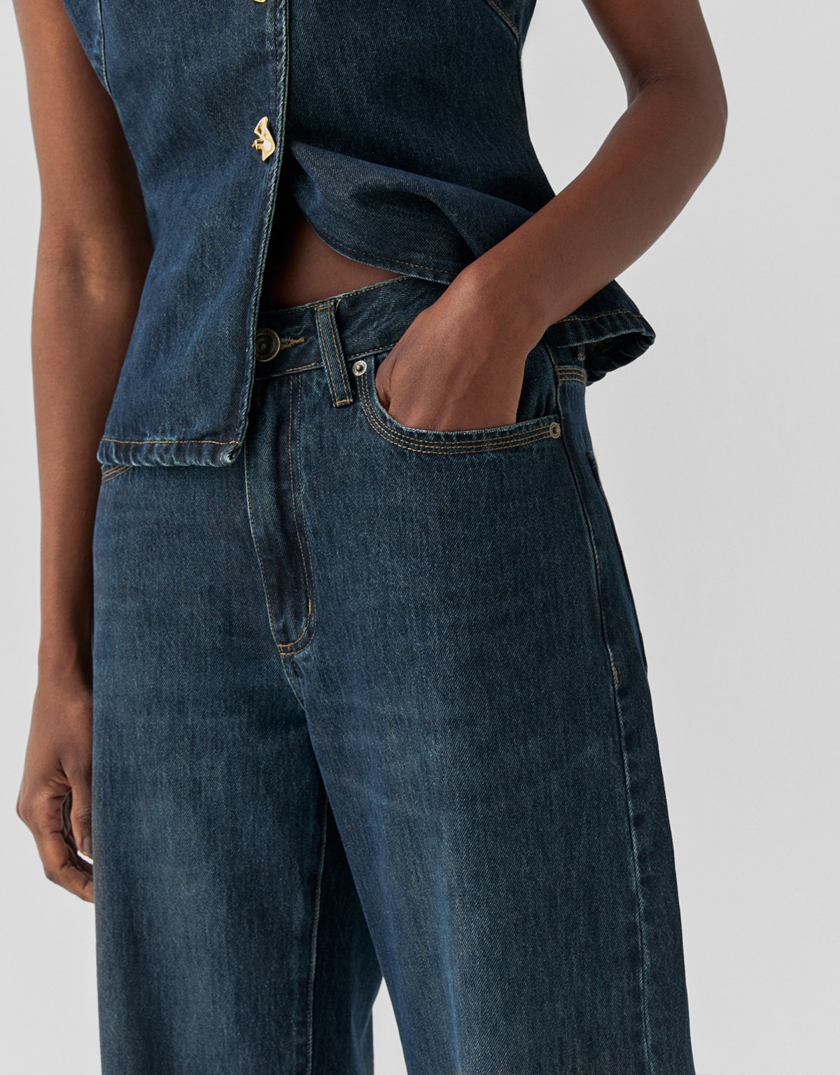 image_2712a543-af9f-4c9d-ba91-189ca4f3ce02