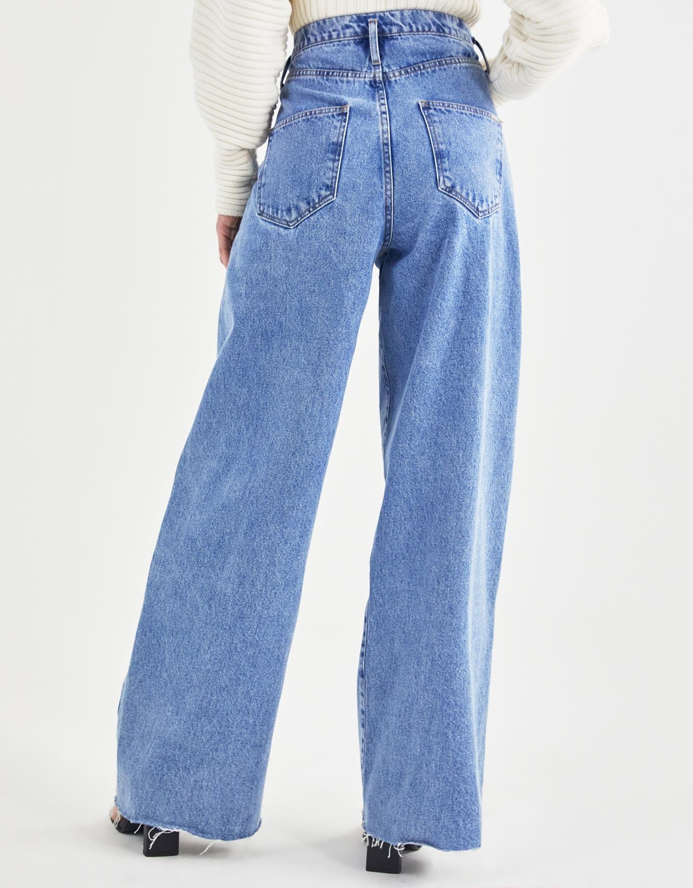 image_5451d94f-e6a0-4b95-b0fe-a7968dfcd181