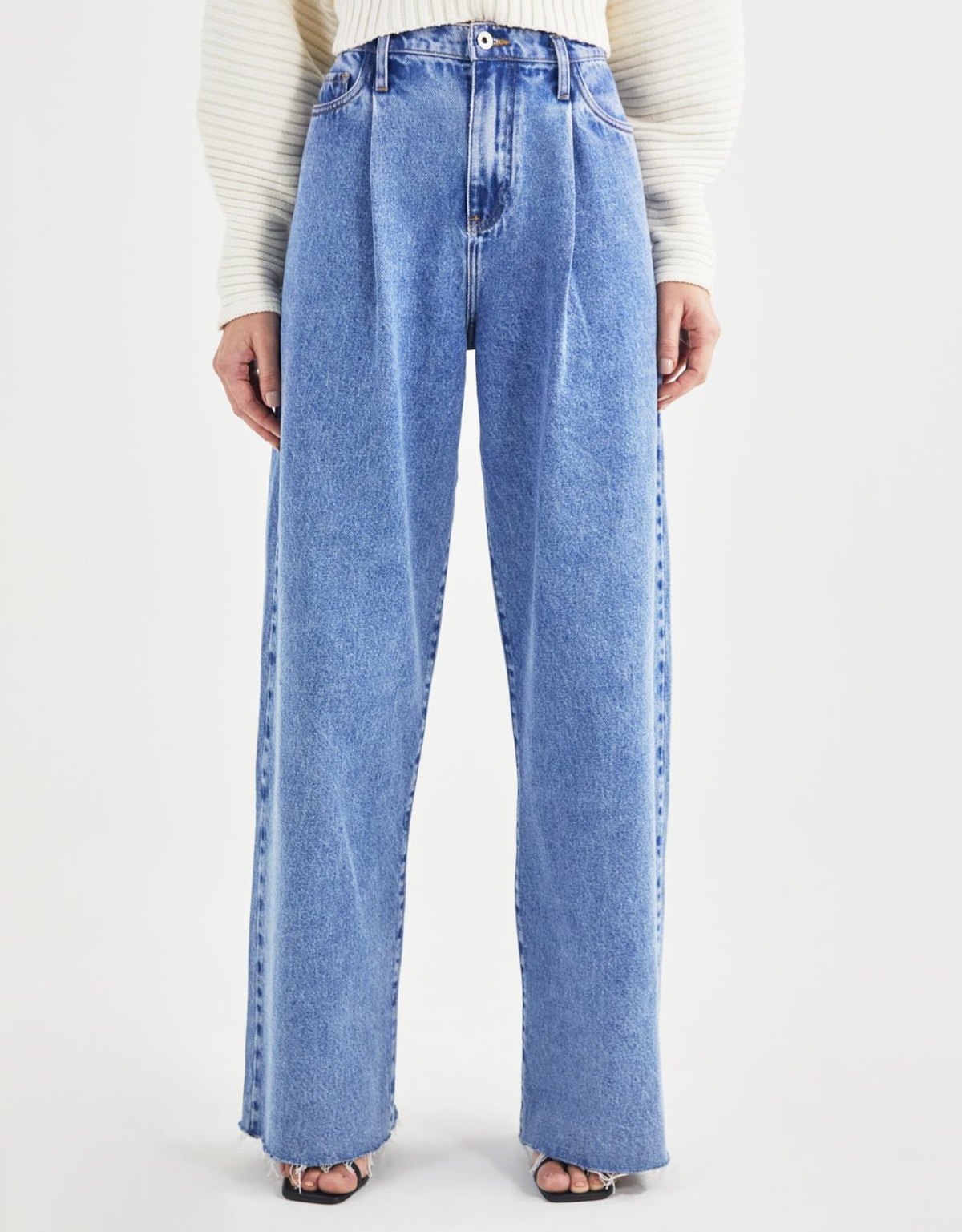 image_5ddf7027-cbf1-4126-8dac-702888f53830