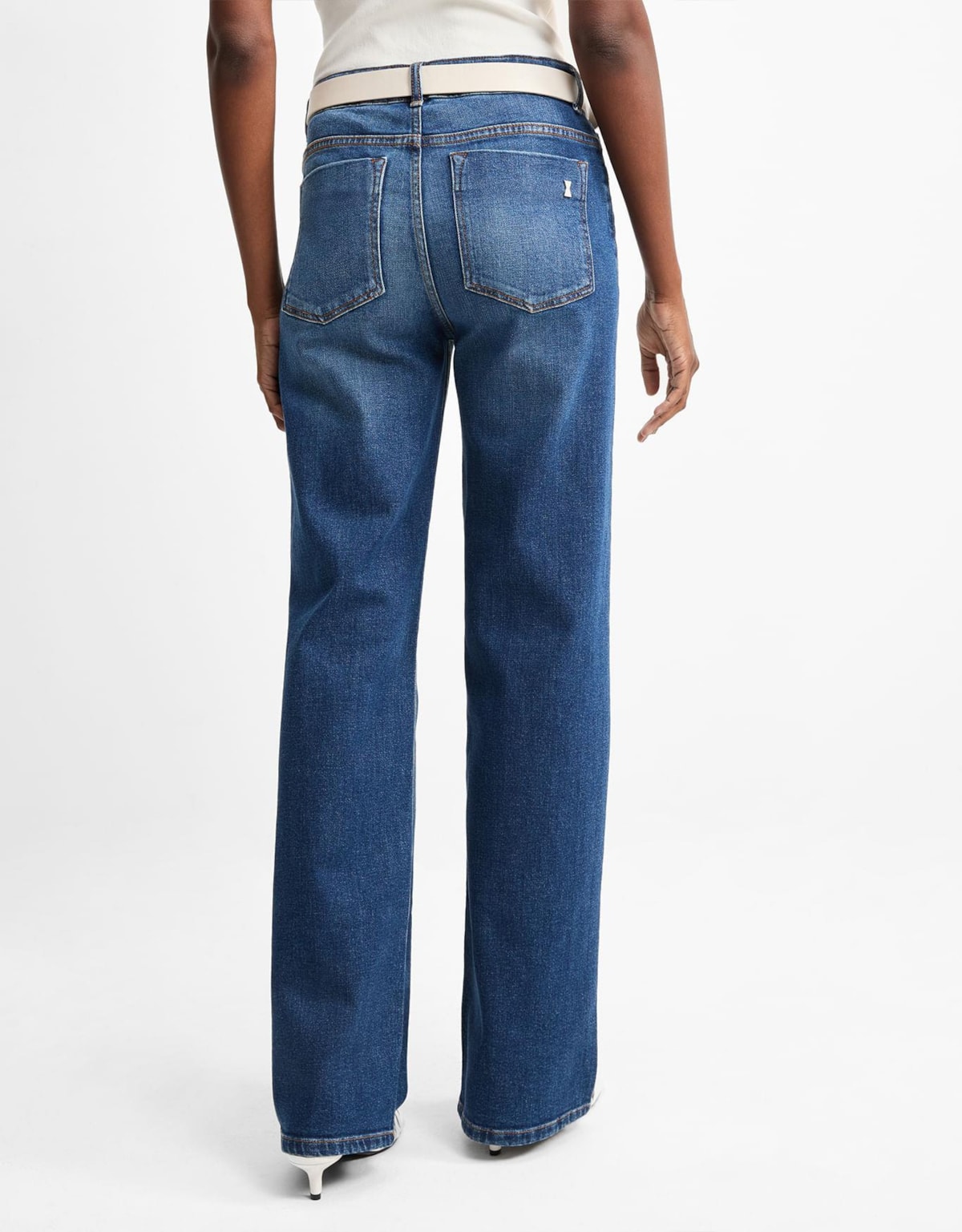 image_bae370b1-4f22-418e-8806-fb843d0511b7