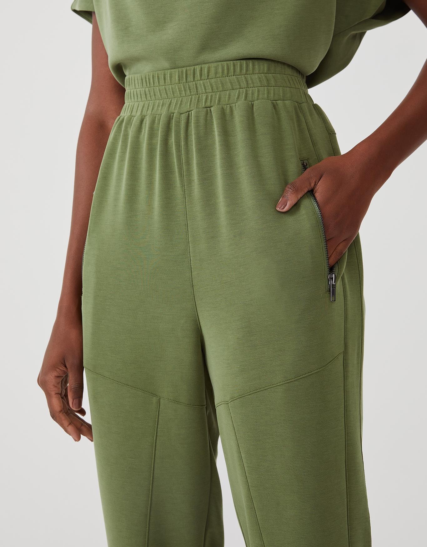 image_febcc9f4-7d61-43ff-bb9f-0f4ce1f1792d