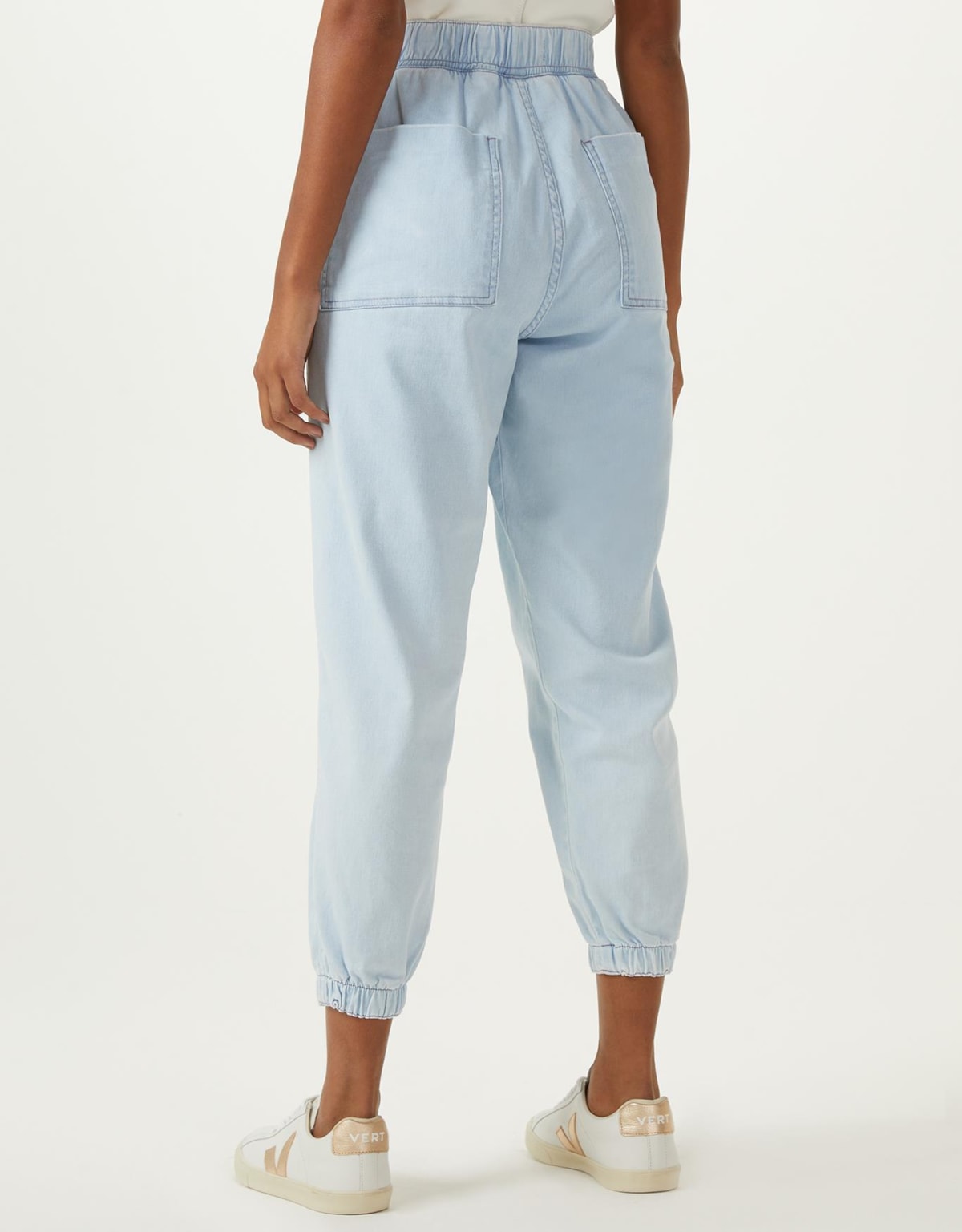 image_be079bc4-664e-4ff3-83b8-afe22237213c