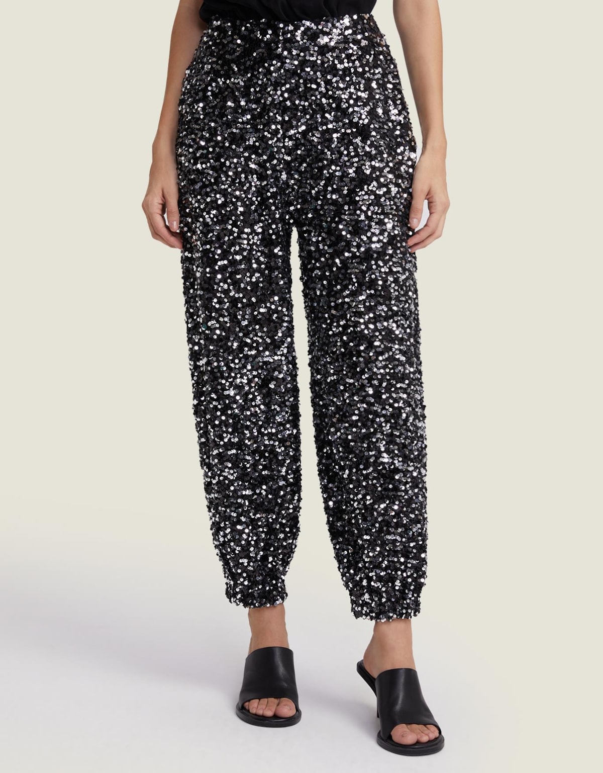 image_ad9e7d0b-07ac-40a6-8781-e39fc33abbda