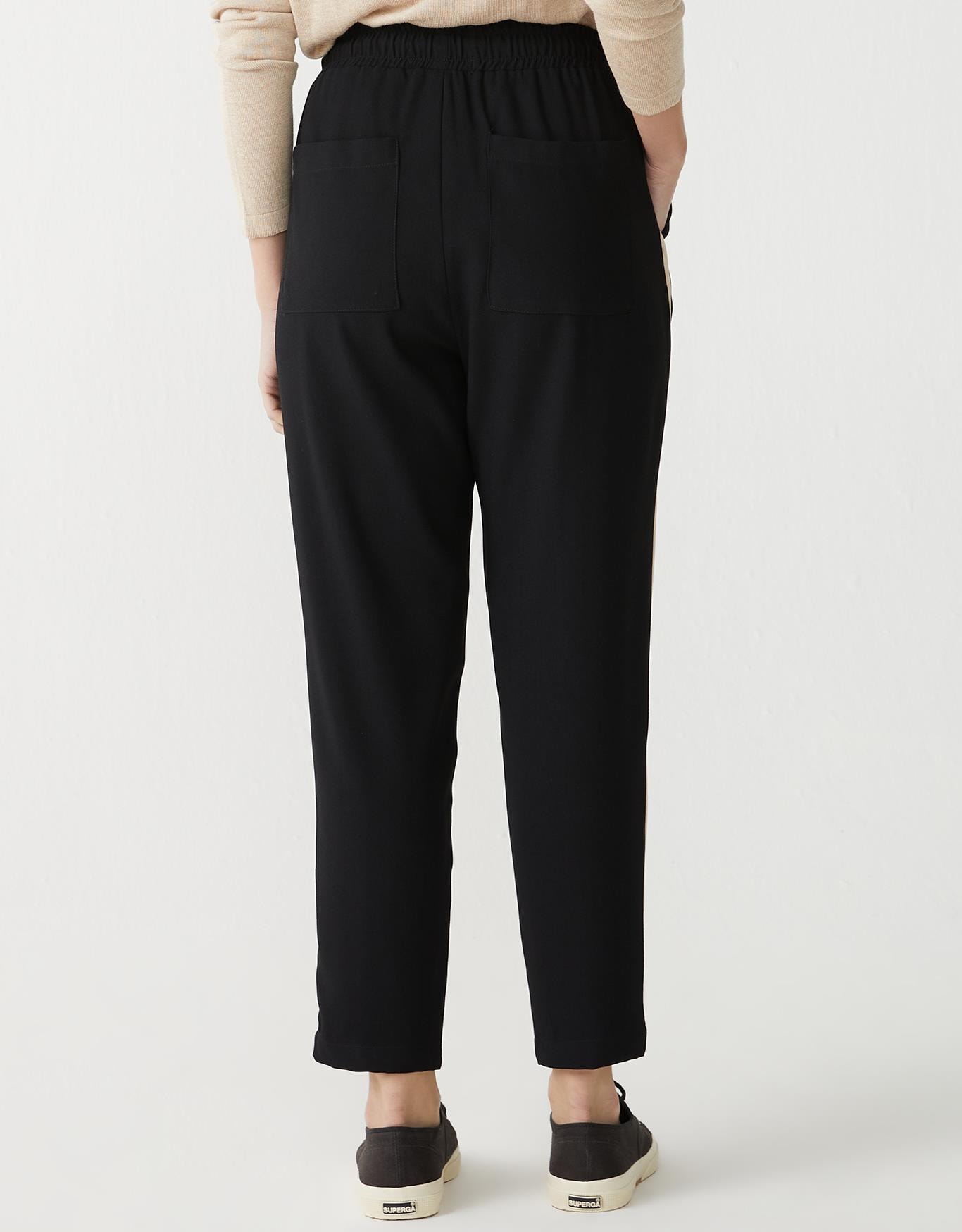 image_42030fd1-8399-4cbb-9302-da94228eeae0