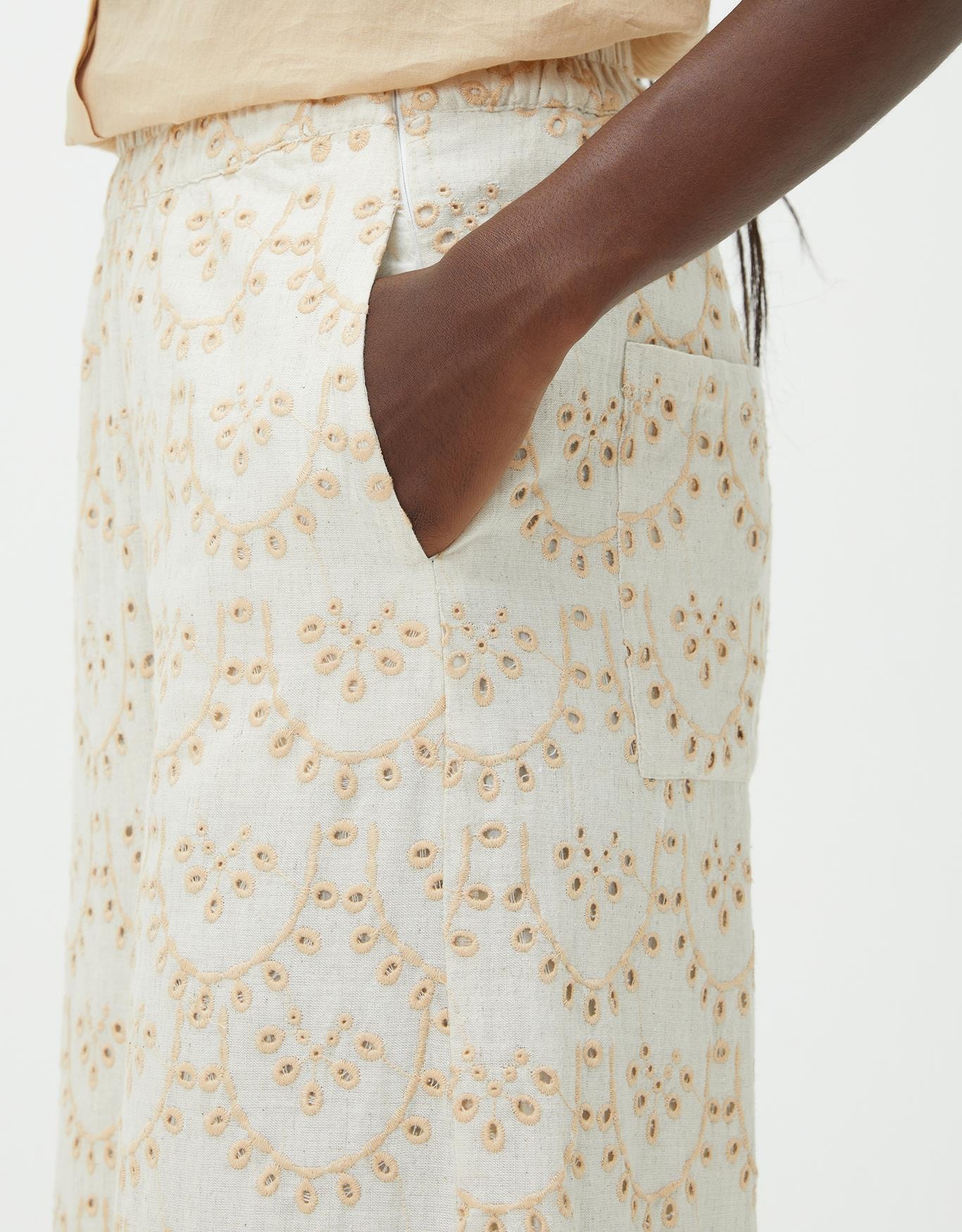 image_f6e48df8-248b-435c-a2a3-9c147decdff3