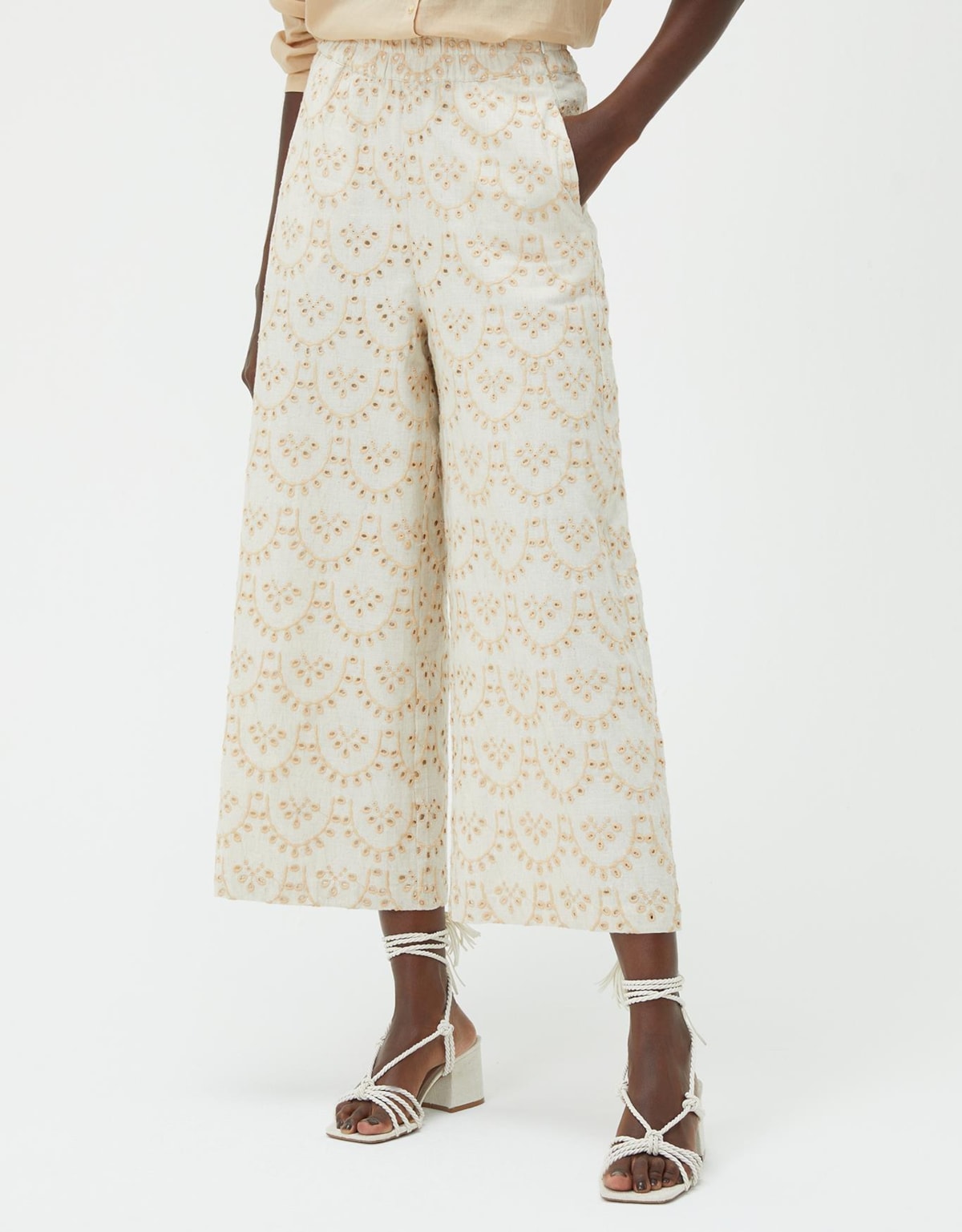 image_b9f5f489-ee9c-4ef1-8a85-f0efb29d5f3d