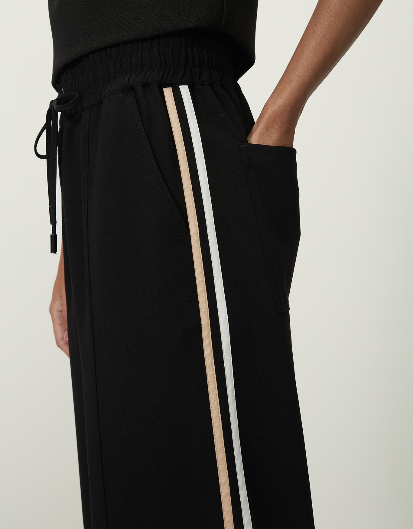 image_c97ff16c-a20b-4c3b-bf22-4516afcaec98