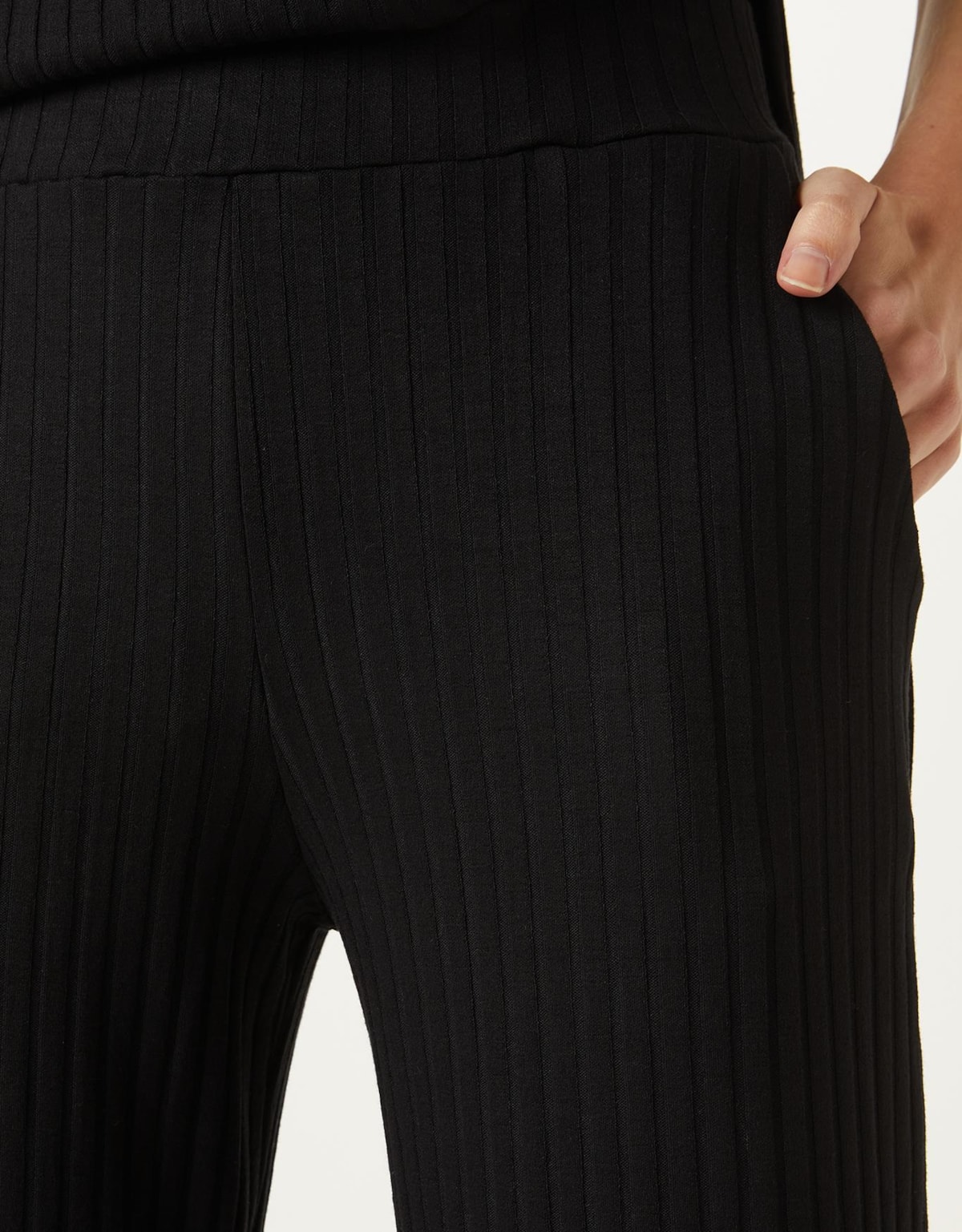 image_76b745e2-c183-4ff1-bf72-f532752eb4fa