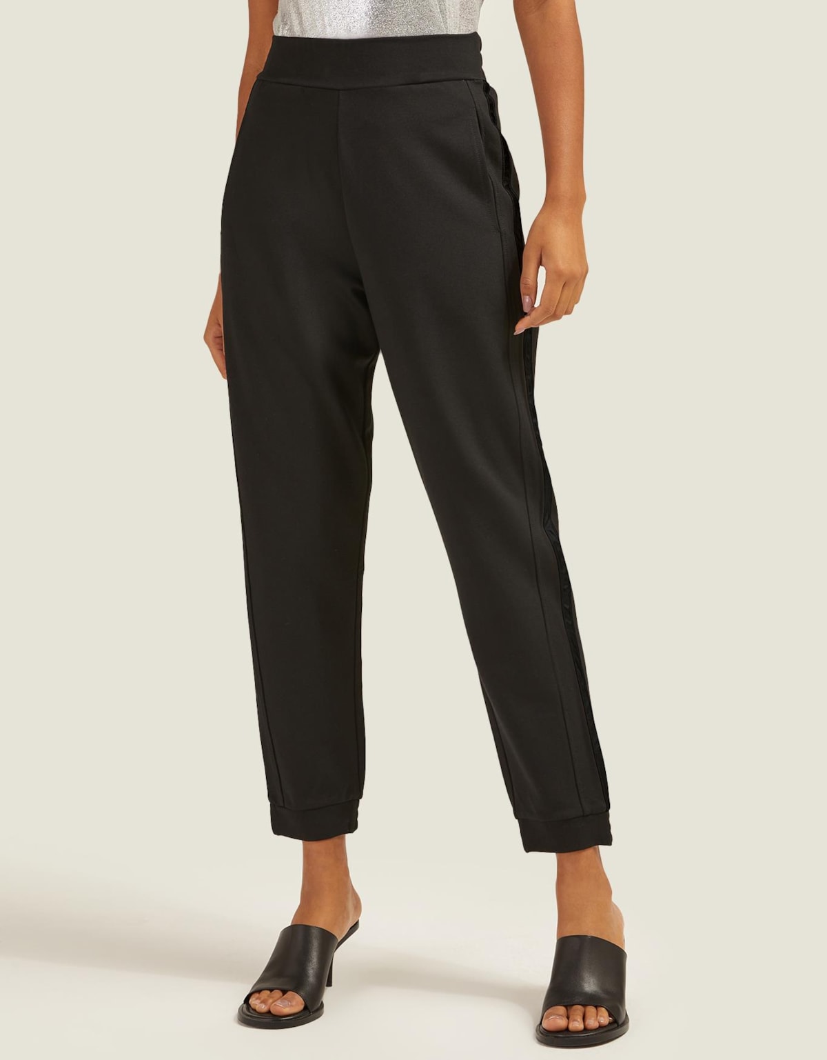 image_7e956dc4-c8f0-4fb8-a0ba-3d240f70d0fb