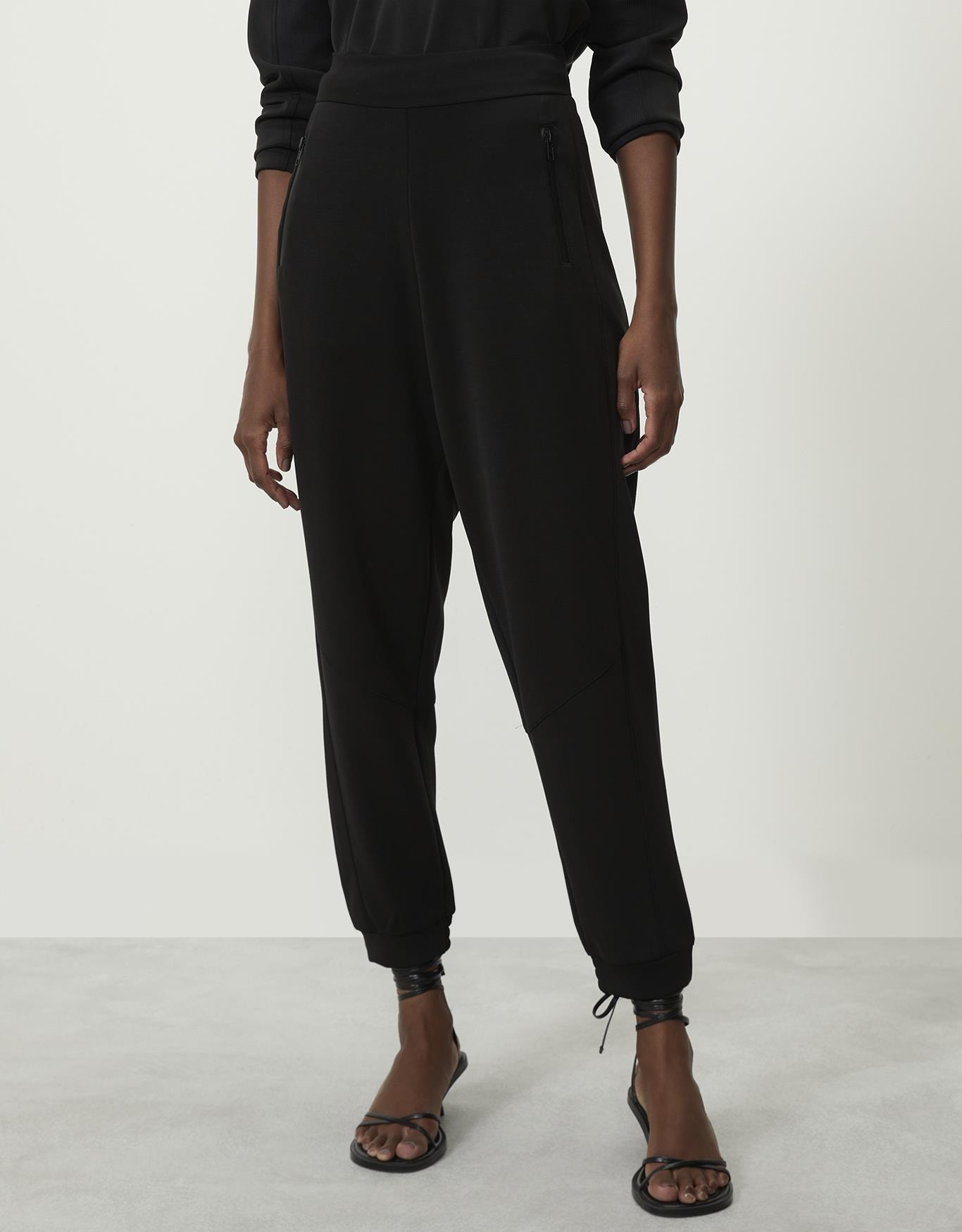 image_ec36e00b-8e67-43d1-91be-a8ee742792cf