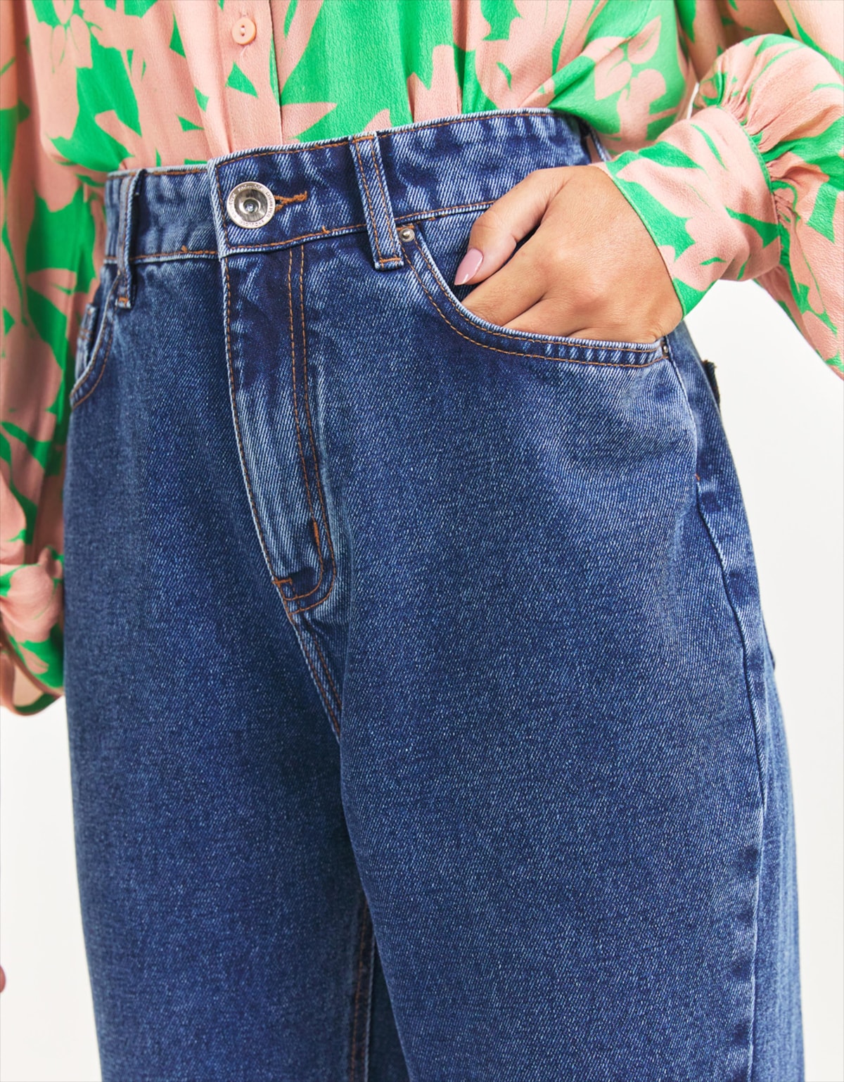 image_d8c8ec92-2dfc-4ba1-8cf2-b1c8914de537