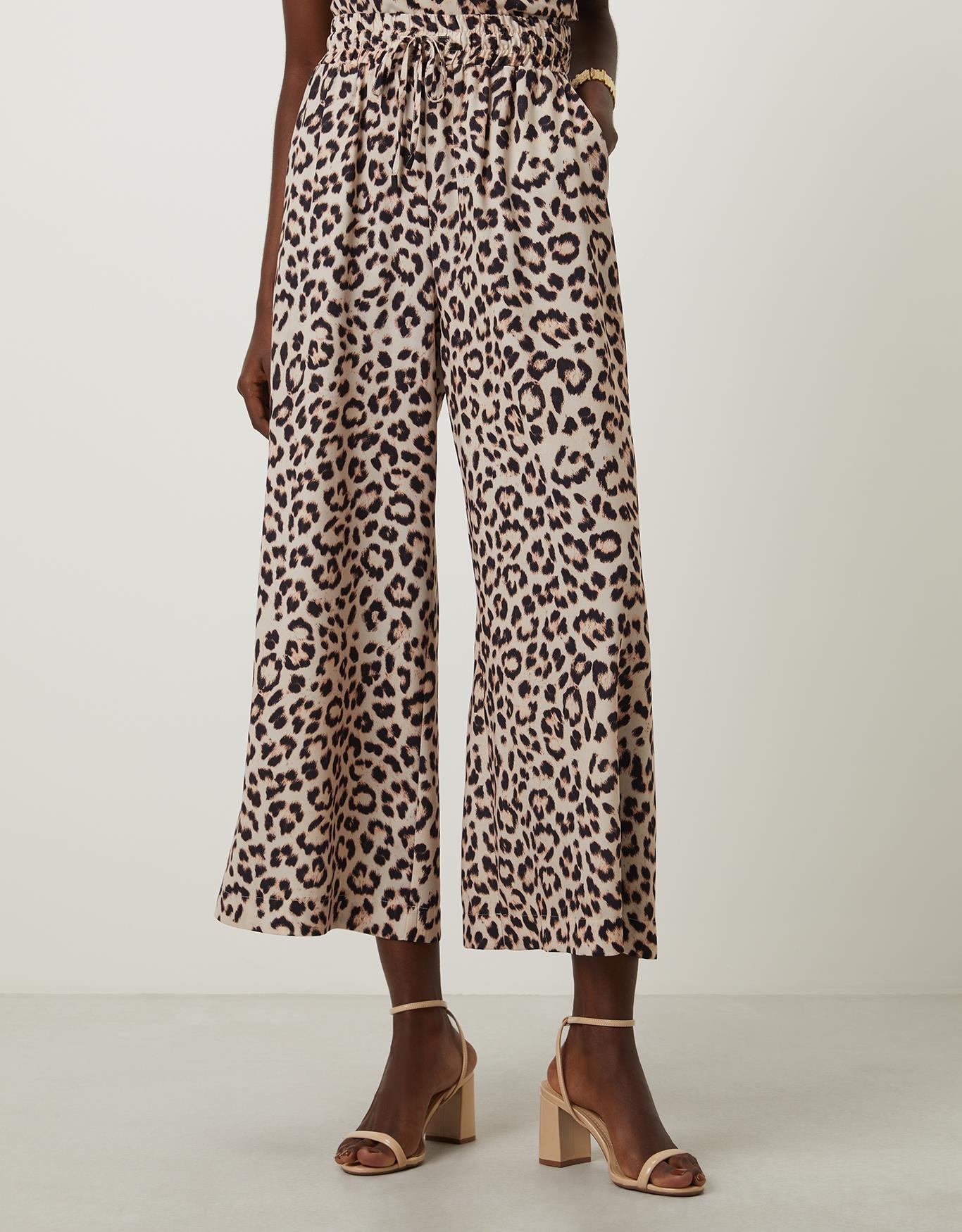 image_dedda6bb-8390-4bef-97d6-0b19132e7948