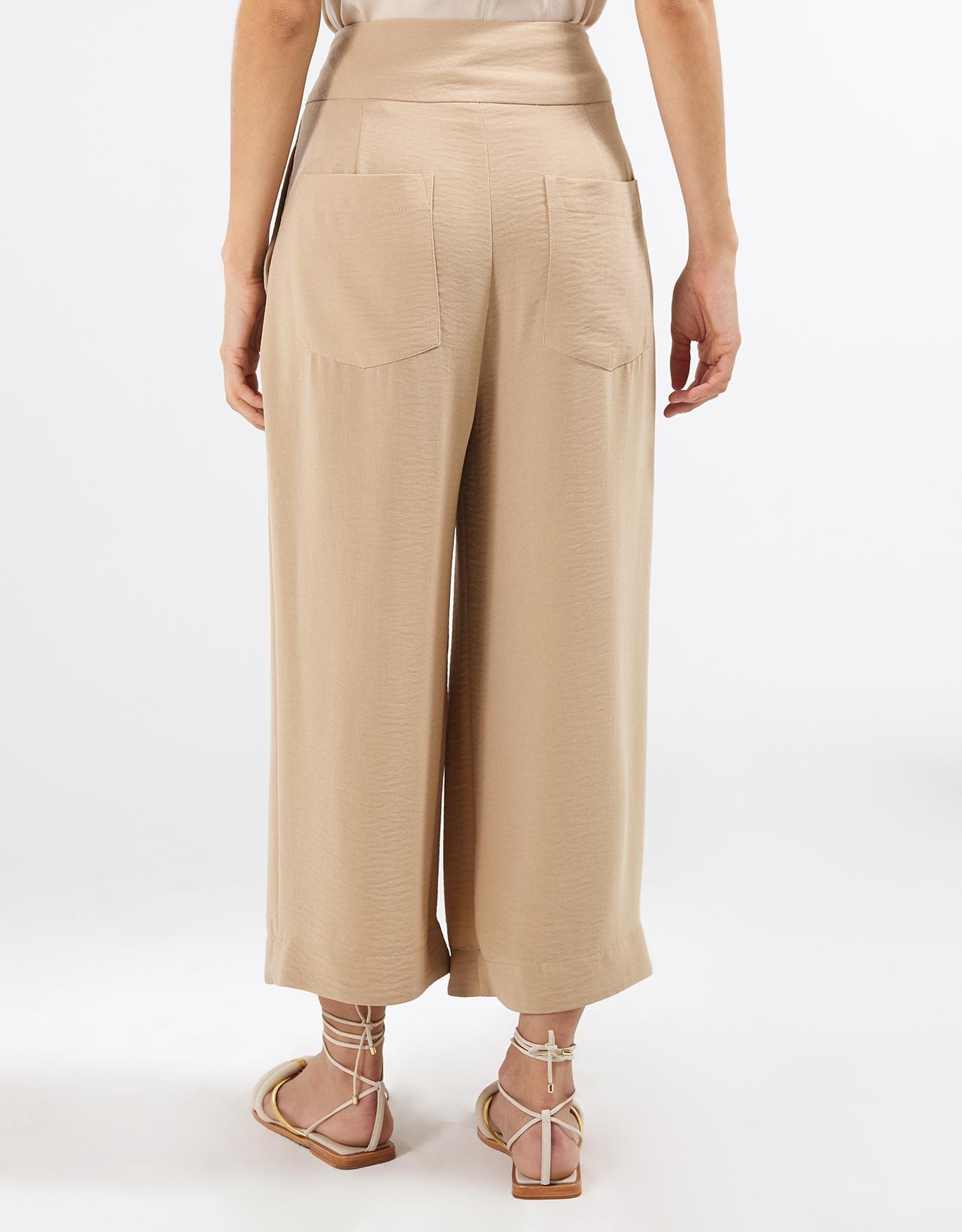 image_eeee79d8-f407-4f26-8f1f-600478ed5304