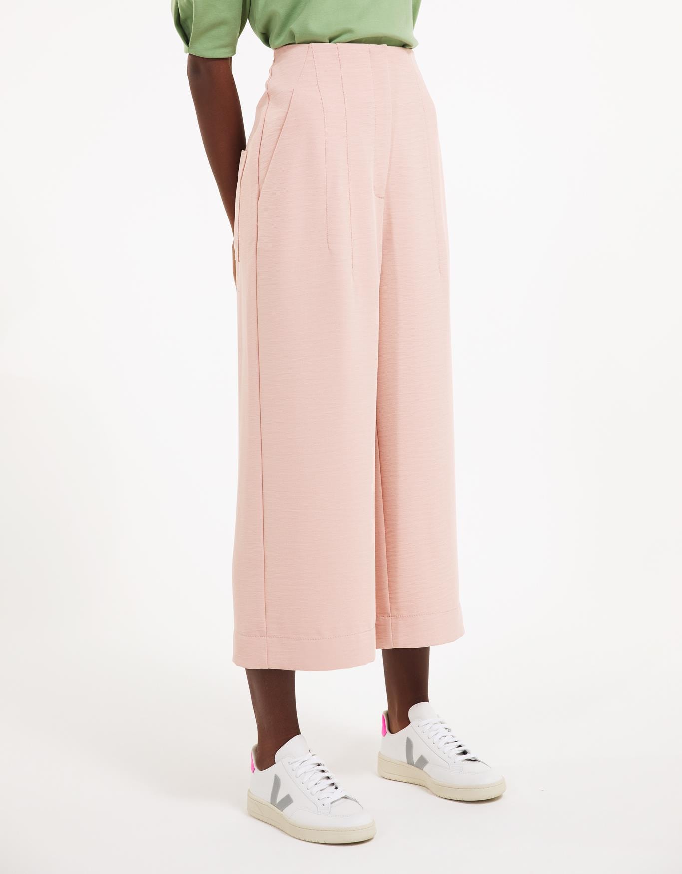 image_0d0462fb-365c-4f3a-8d7a-9d29a99f7e32