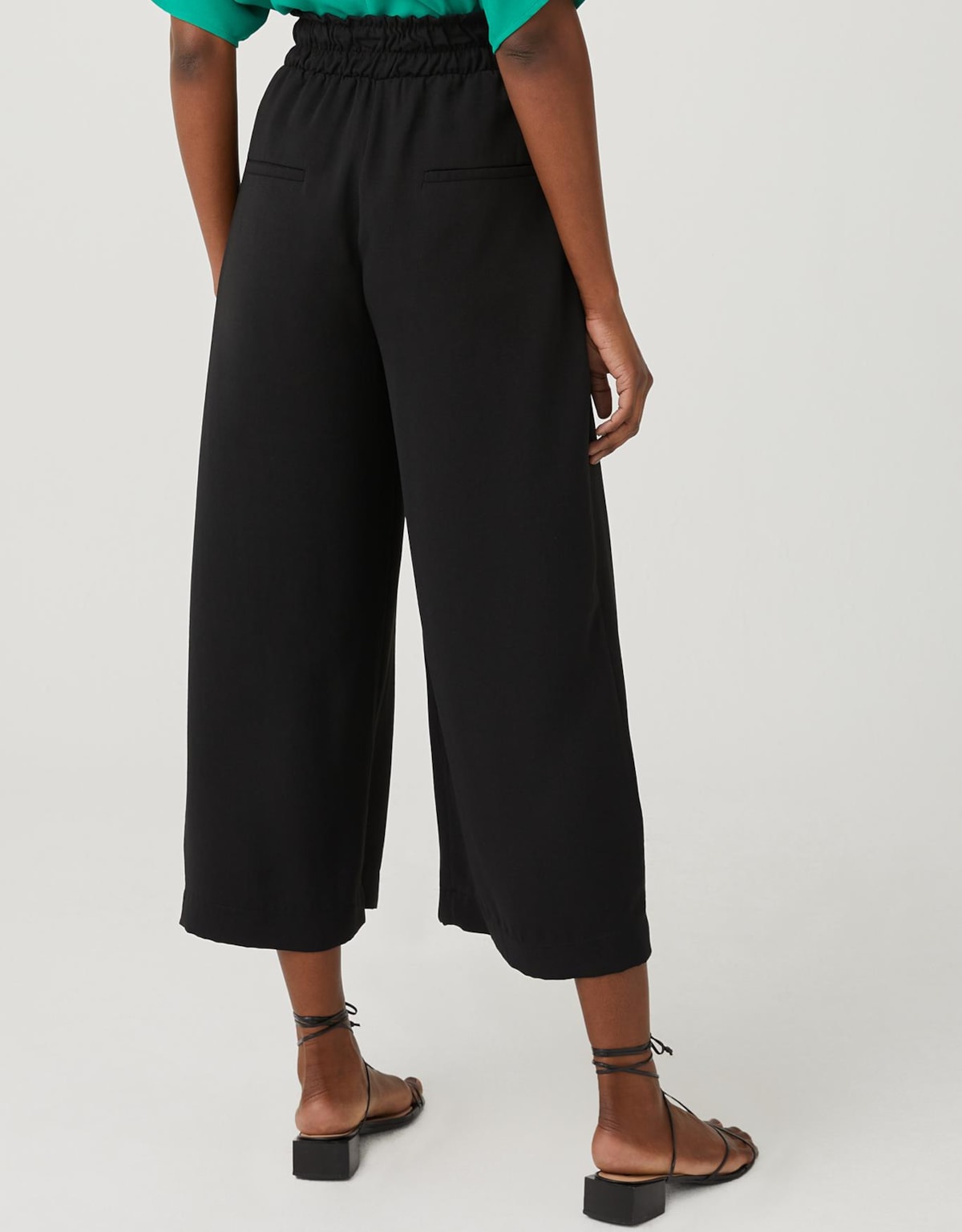 image_b567ee87-24a0-4800-a7a1-4bd2a30cef35