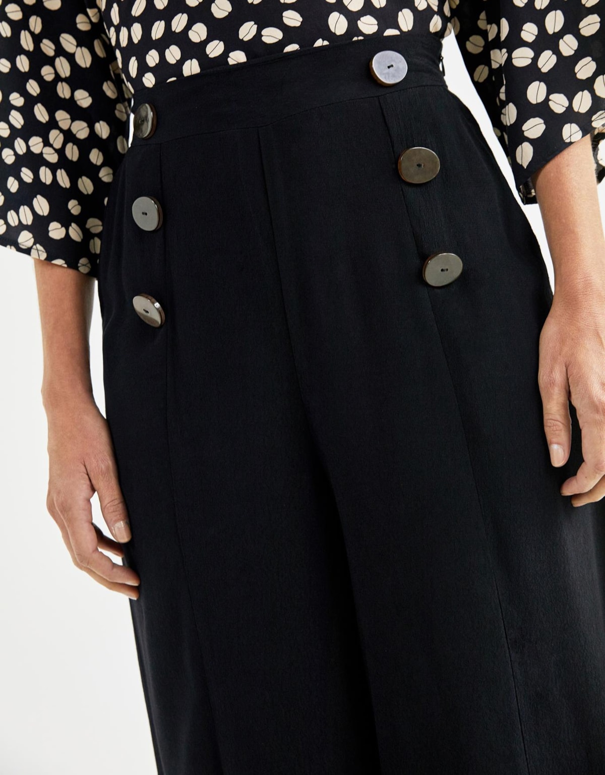 image_4a9939cf-7e55-457b-aed3-cc7c27e5308c