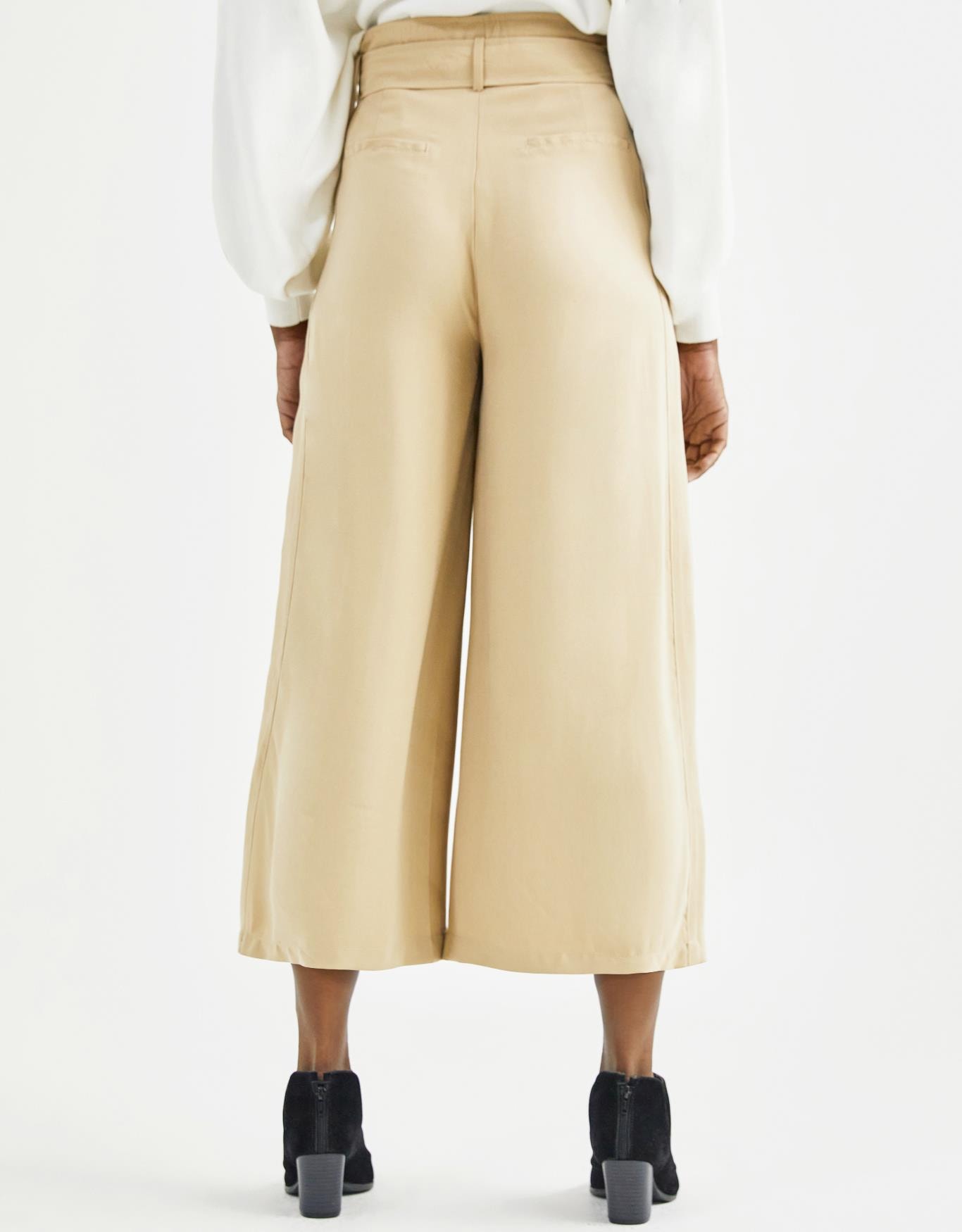 image_6db908c3-6983-436a-989f-490ec0247707