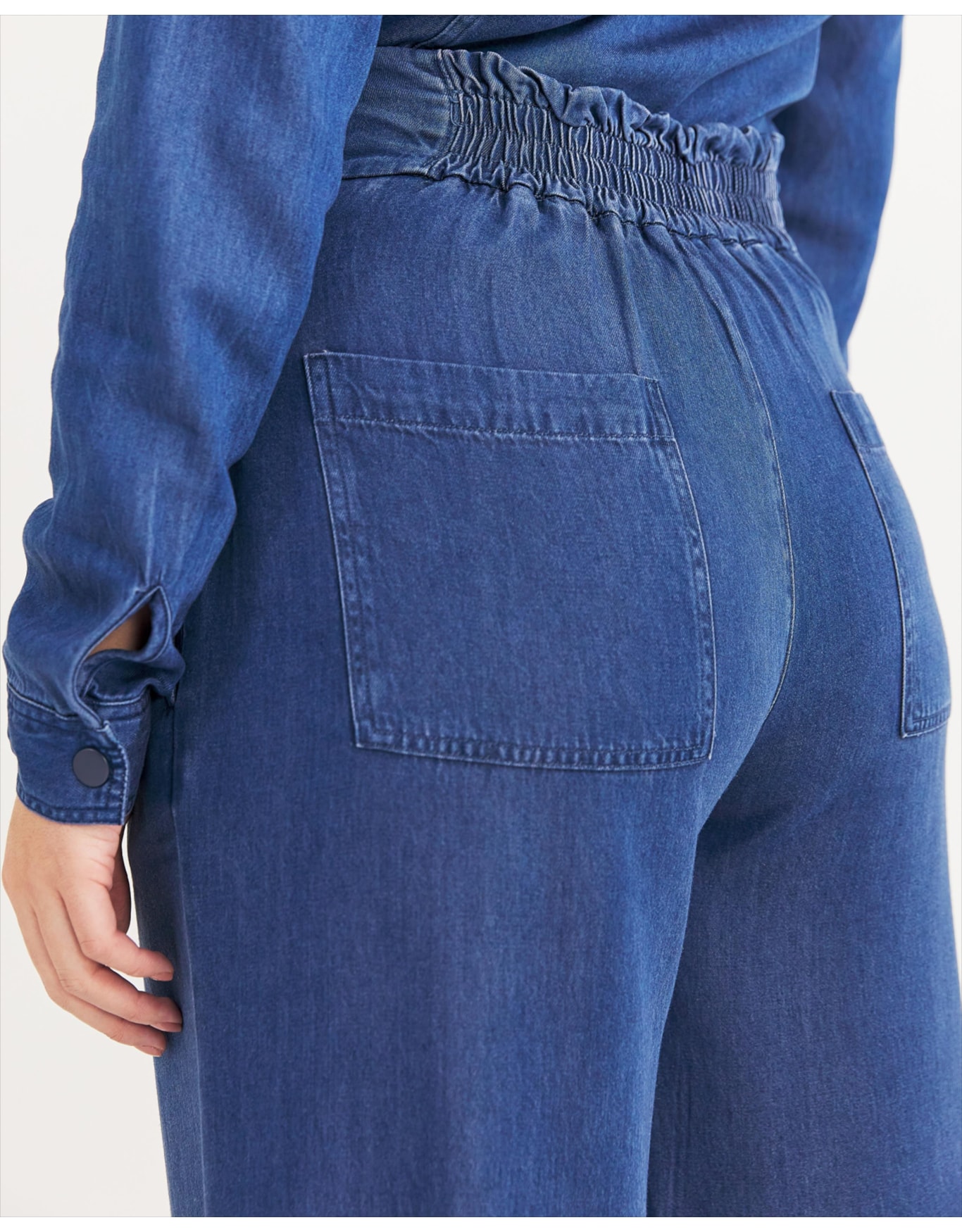 image_5af6df76-23f4-4222-9b52-f5c4c2251043