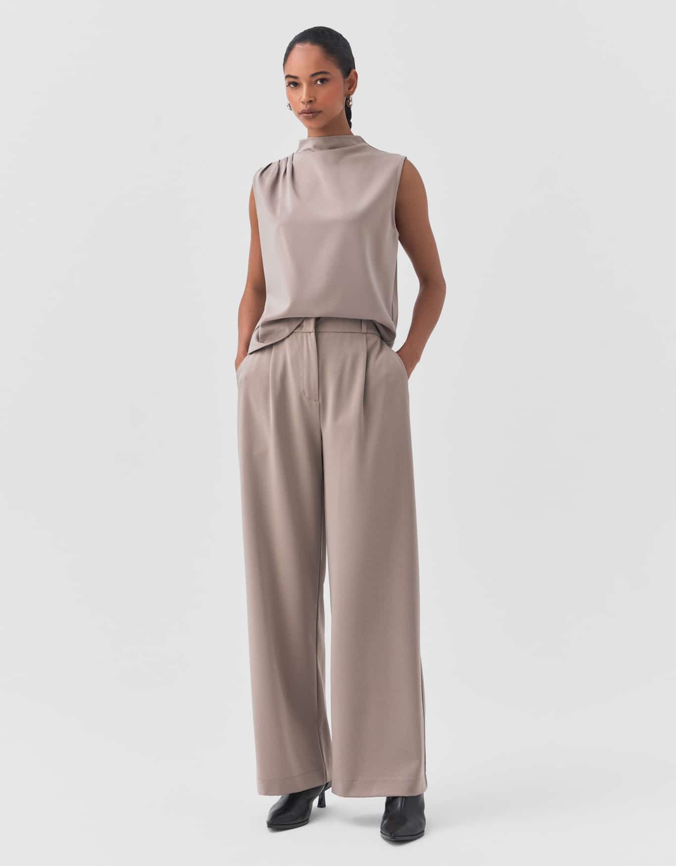 Calça Pantalona Alfaiataria Leve 360