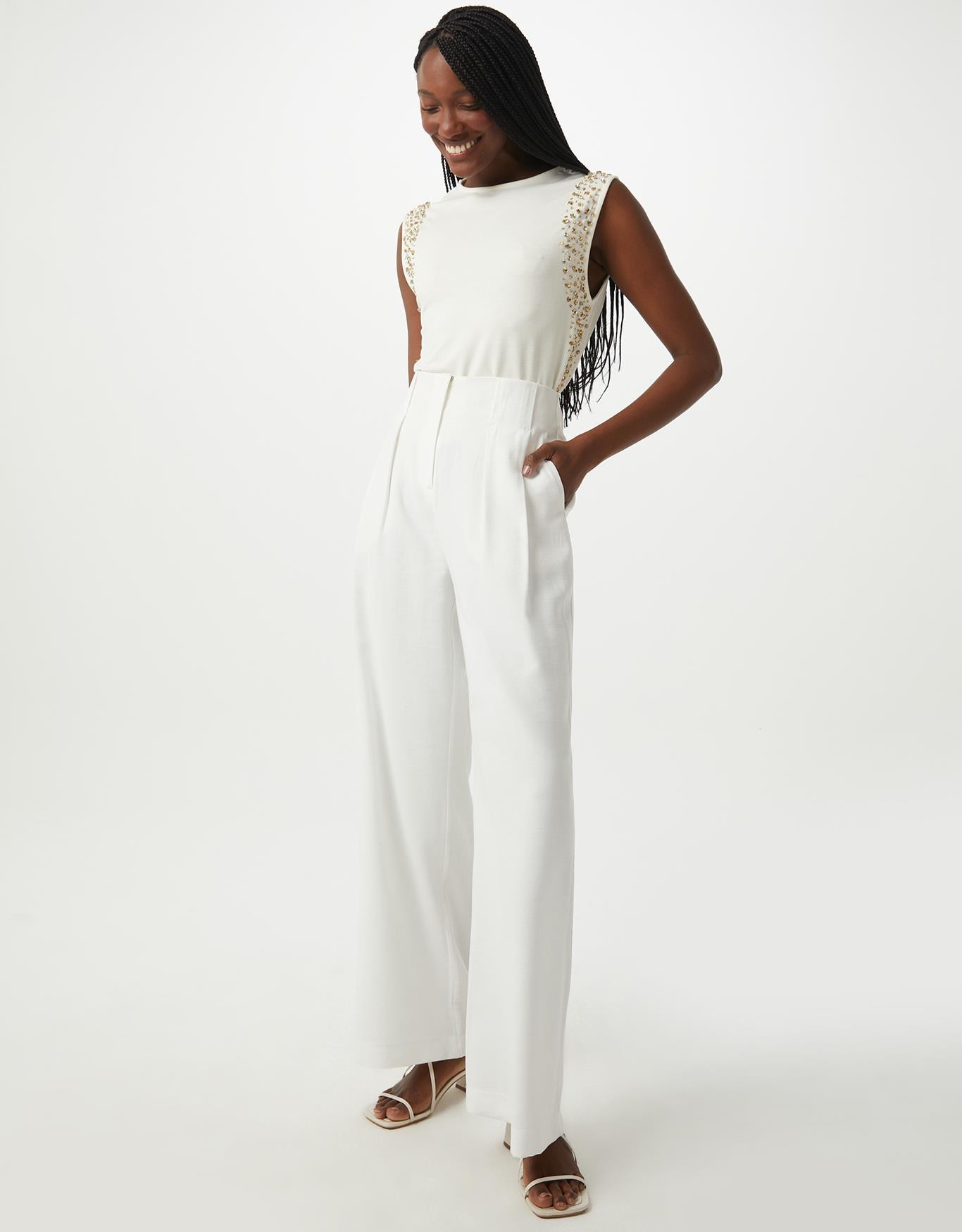 image_c7c24320-8e3e-4ca1-a157-2ef7f24ebafc