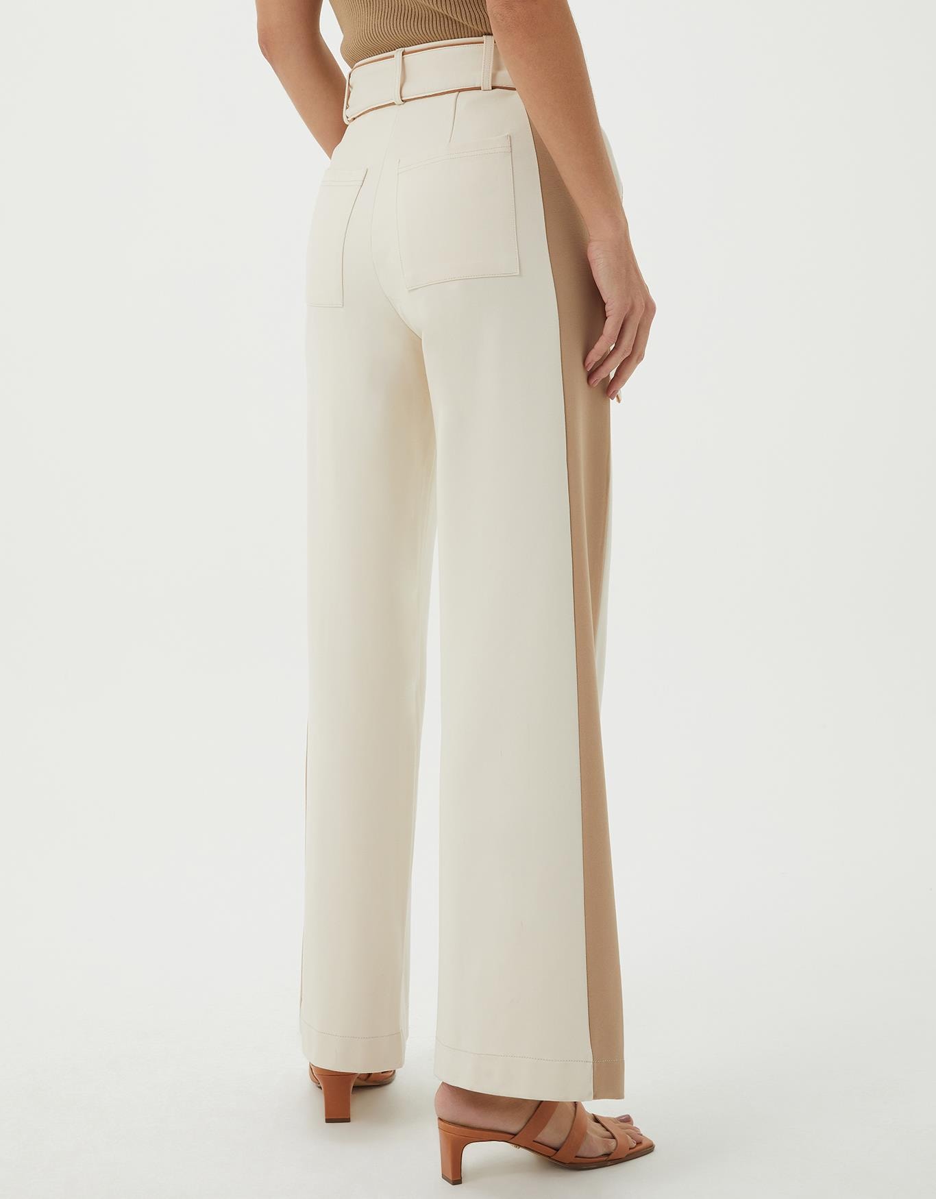 image_f532947a-8461-46cd-b781-43803df487a7