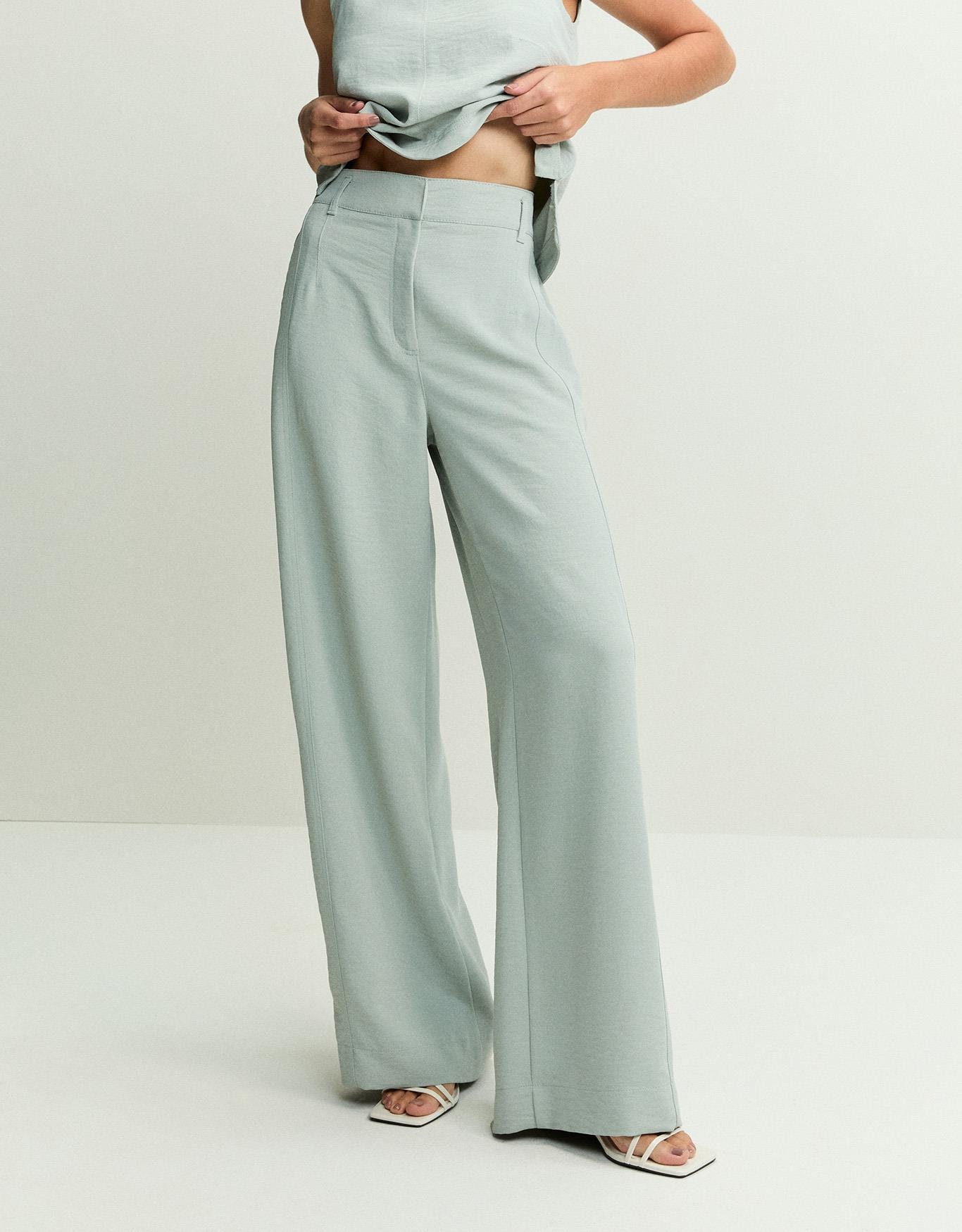 Calça Pantalona Pespontado