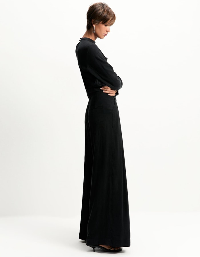 Calça Pantalona Pregas