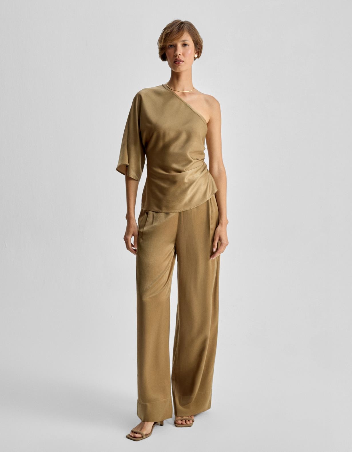 Calça Pantalona Pregas