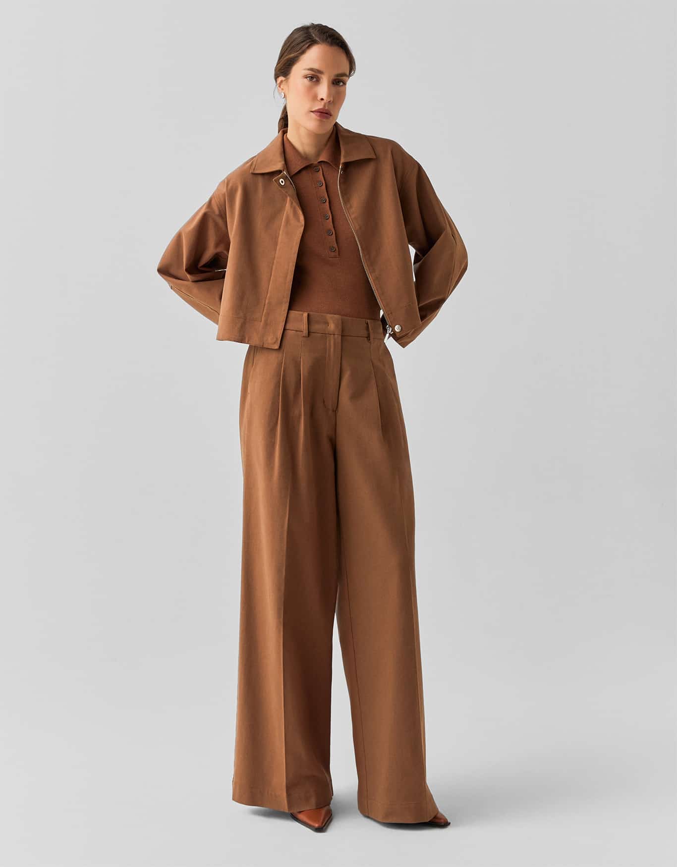 Calça Pantalona Pregas