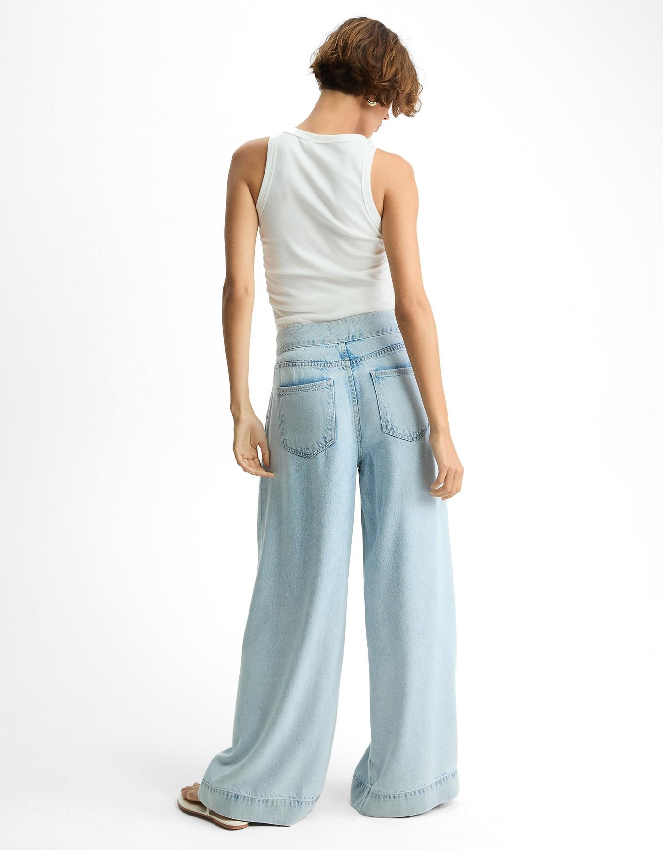 image_fef158f0-0e6e-4597-9460-712fe7a9c8c4