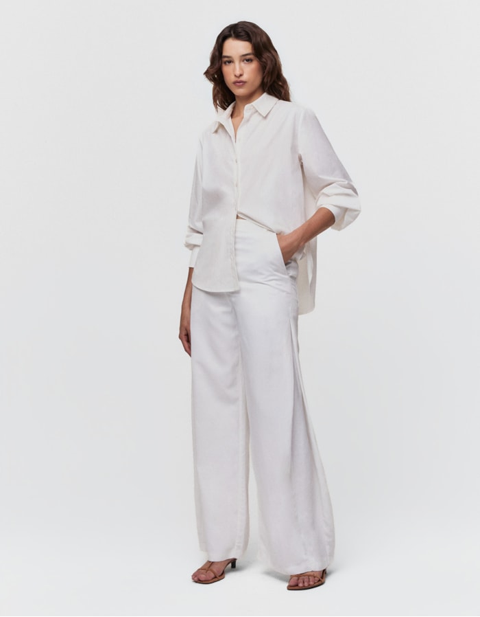 Shoulder — Calça Pantalona Pregas Laterais